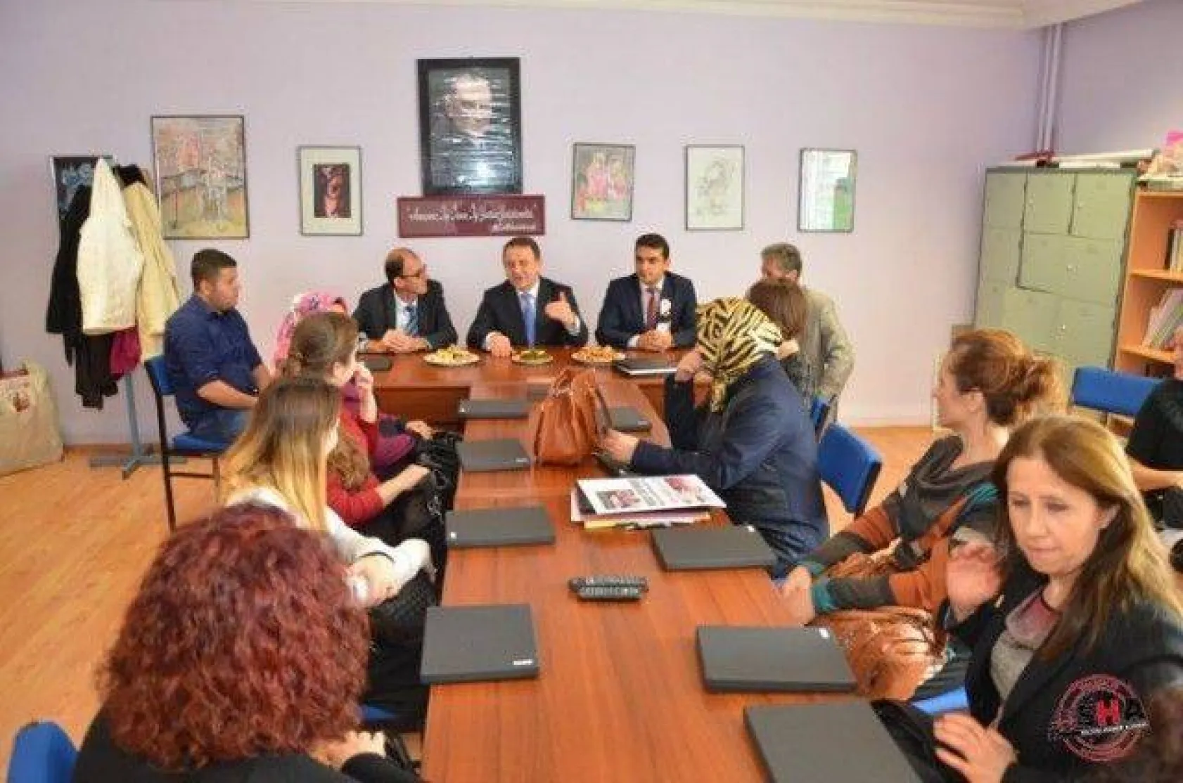 Işıklar'dan Eğitimcilere Özel Hediye