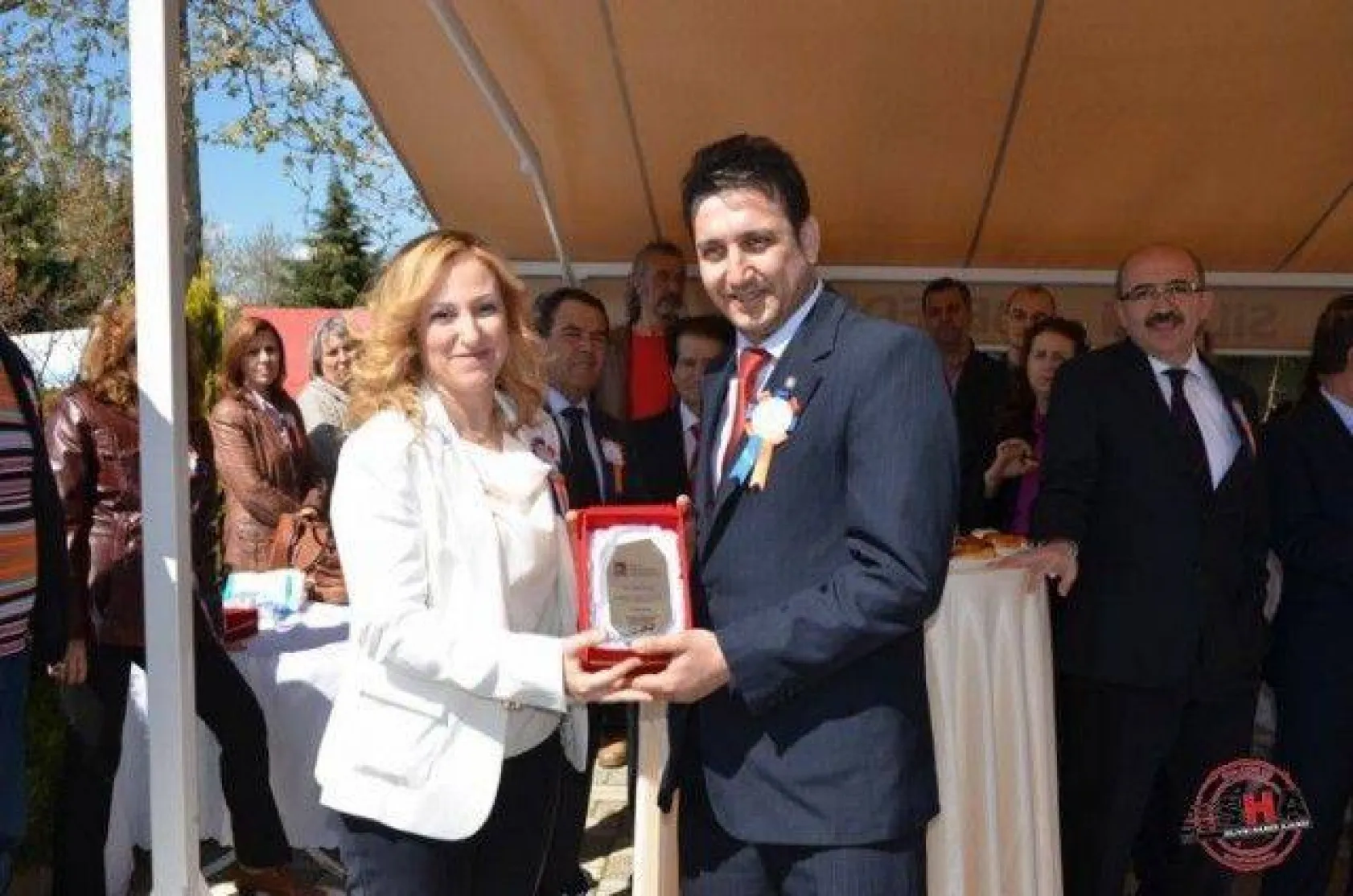 Tekerlekli Sandalyeler Sahiplerine Teslim Edildi