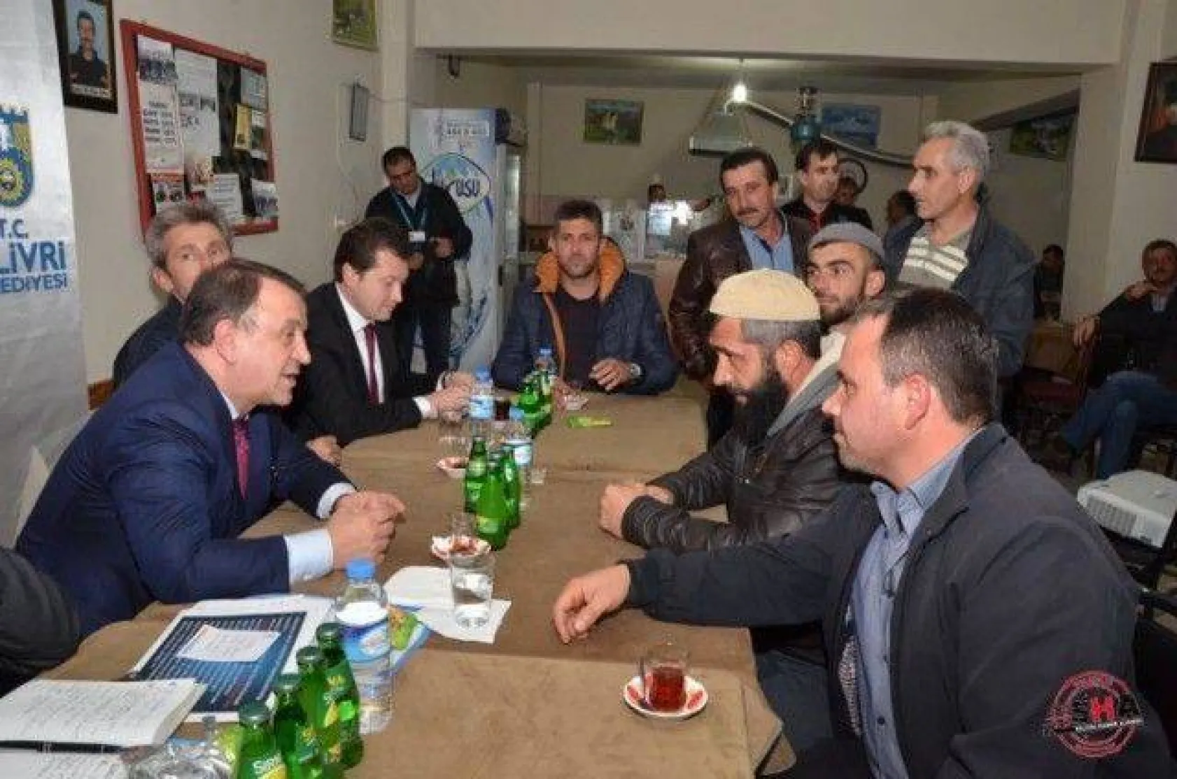 Danamandıra Halk Toplantısına Yoğun Katılım