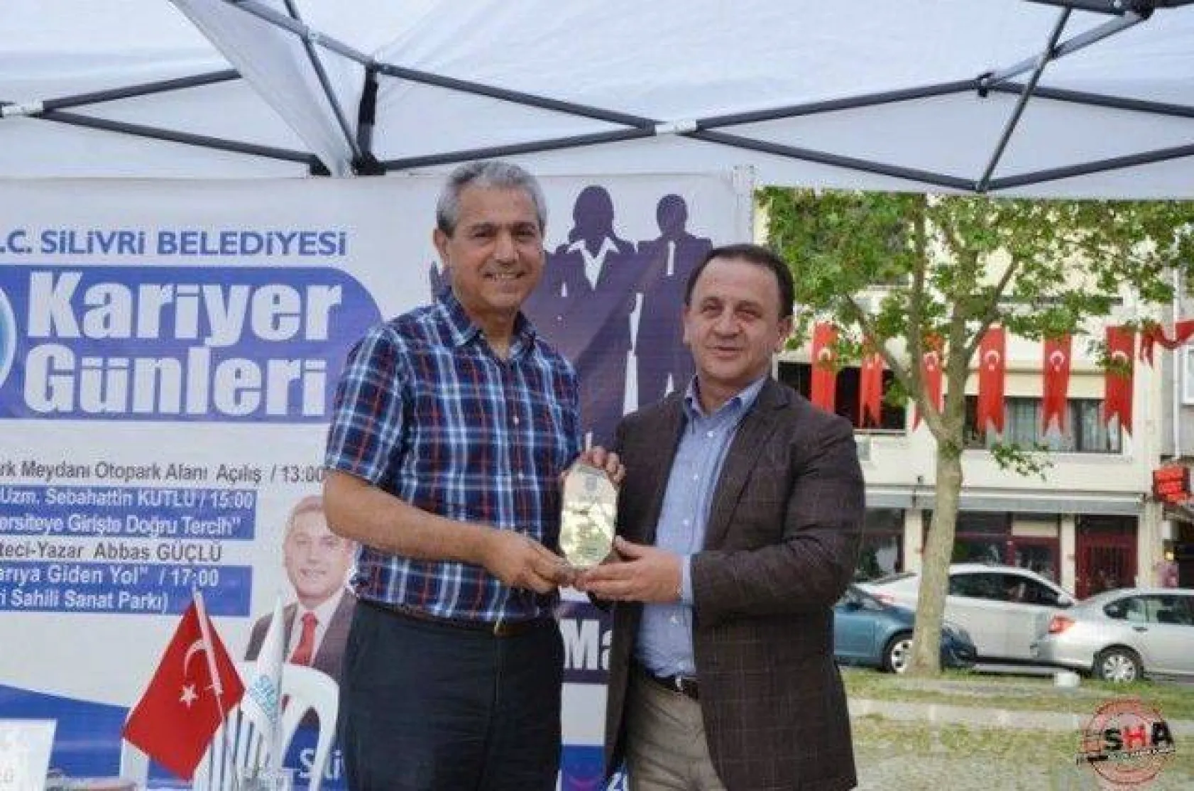 Güçlü 'Başarıya Giden Yol Eğitimden Geçer'