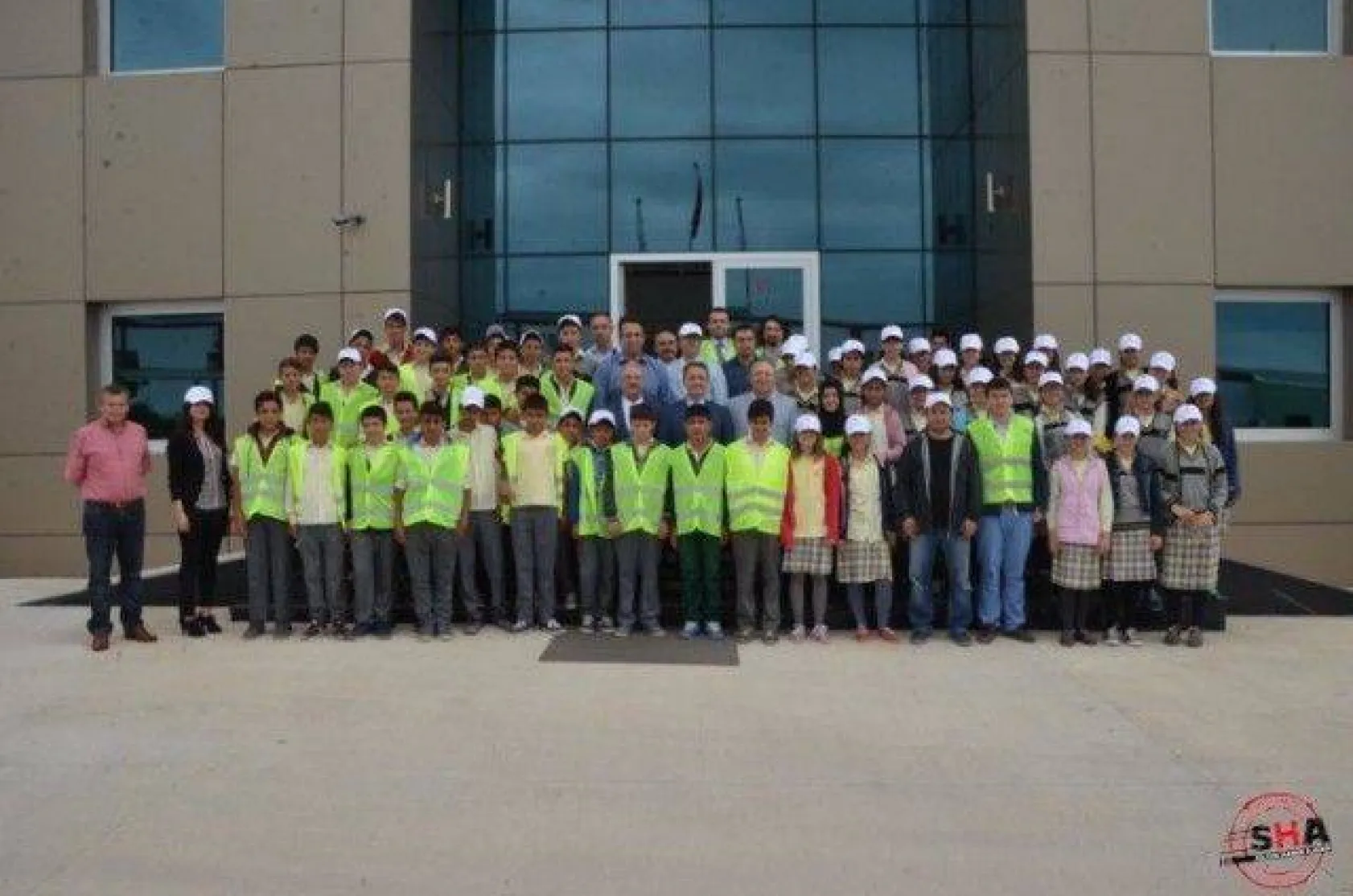 Okuldan Kariyere Projesi Öğrencilere Yol Gösteriyor