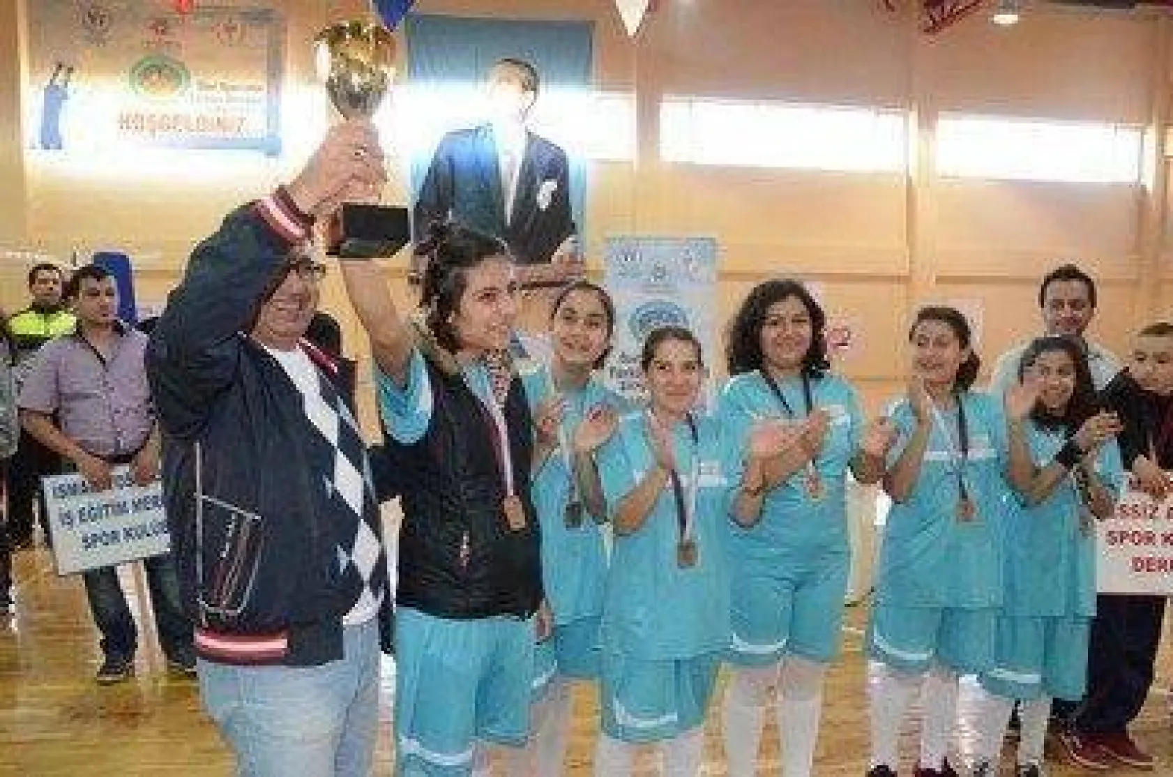 Özel Sporcular Şampiyonası'nda Silivri'ye Tam Not