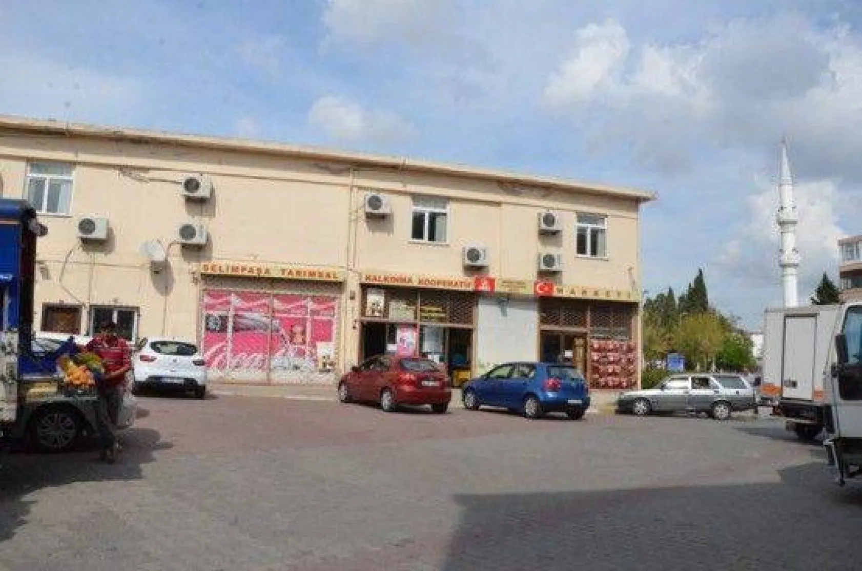 Selimpaşa Meydanı Büyüyor