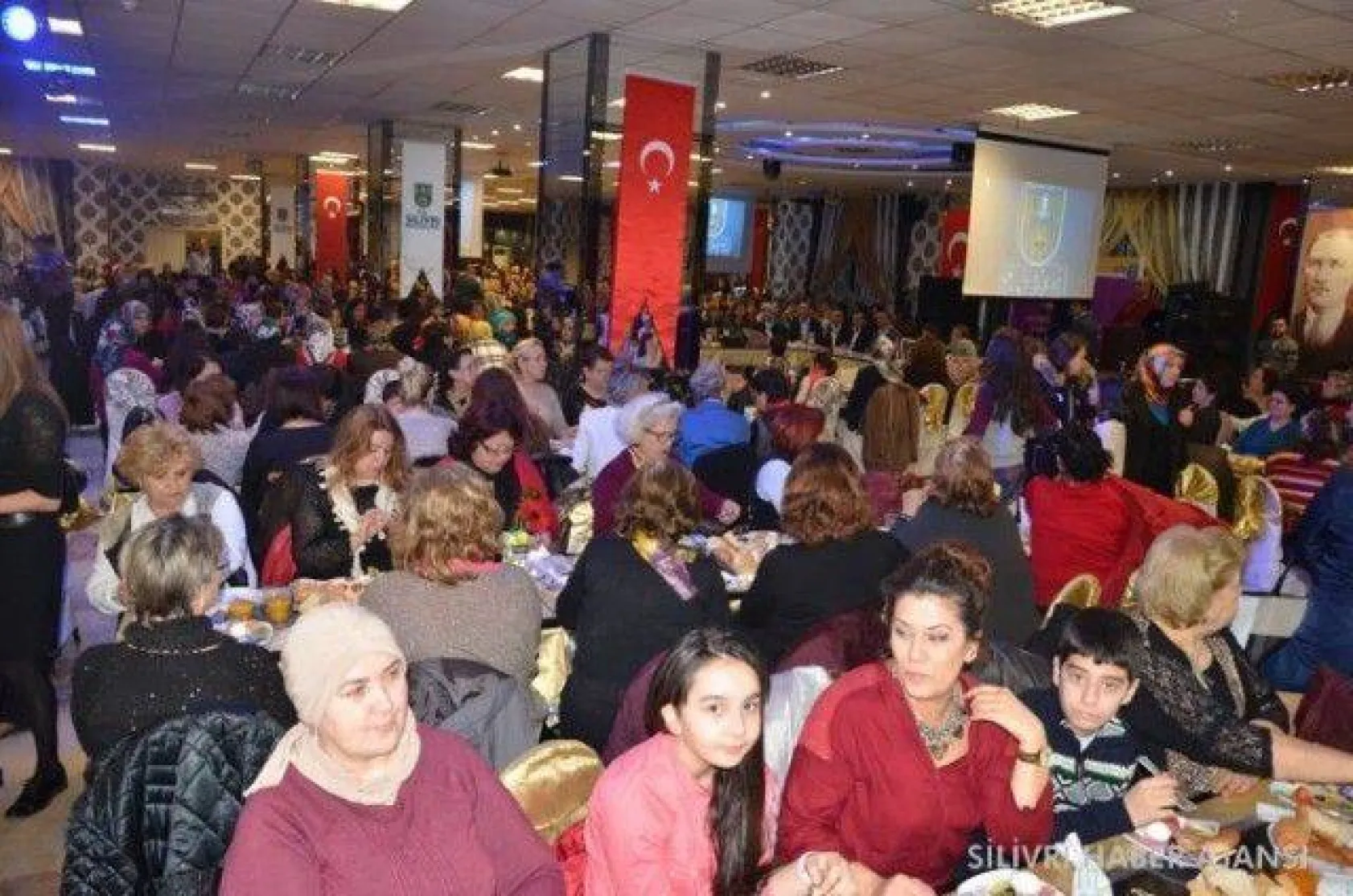 Kadınlar Kahvaltıda Buluştu