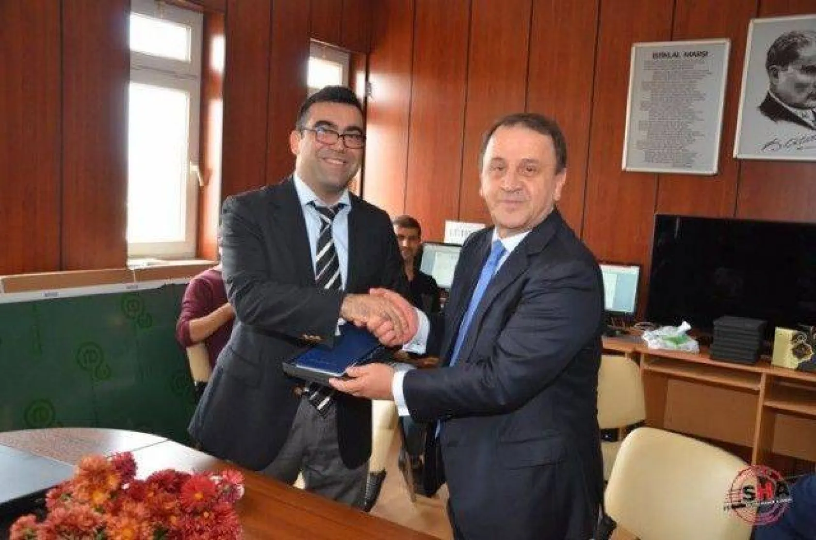 Işıklar'dan Eğitimcilere Özel Hediye