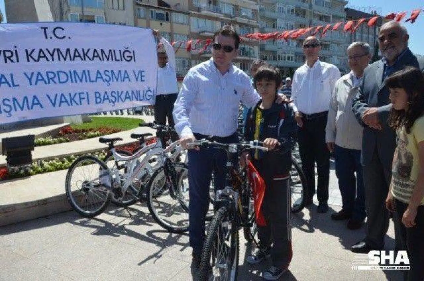 19 Mayıs Gençlik haftası törenle başladı