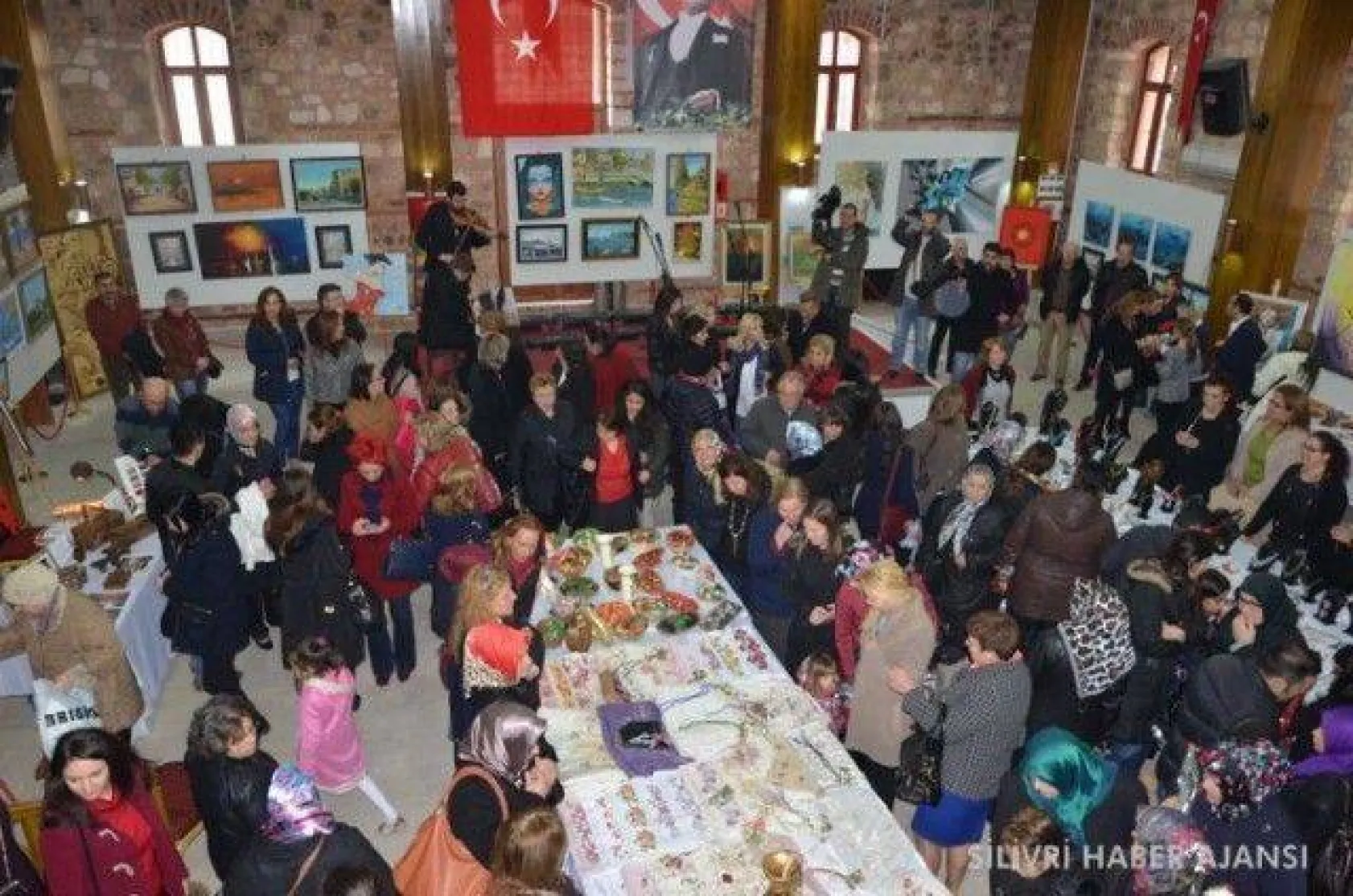 Kadının Gözüyle Silivri Sergisine Yoğun İlgi