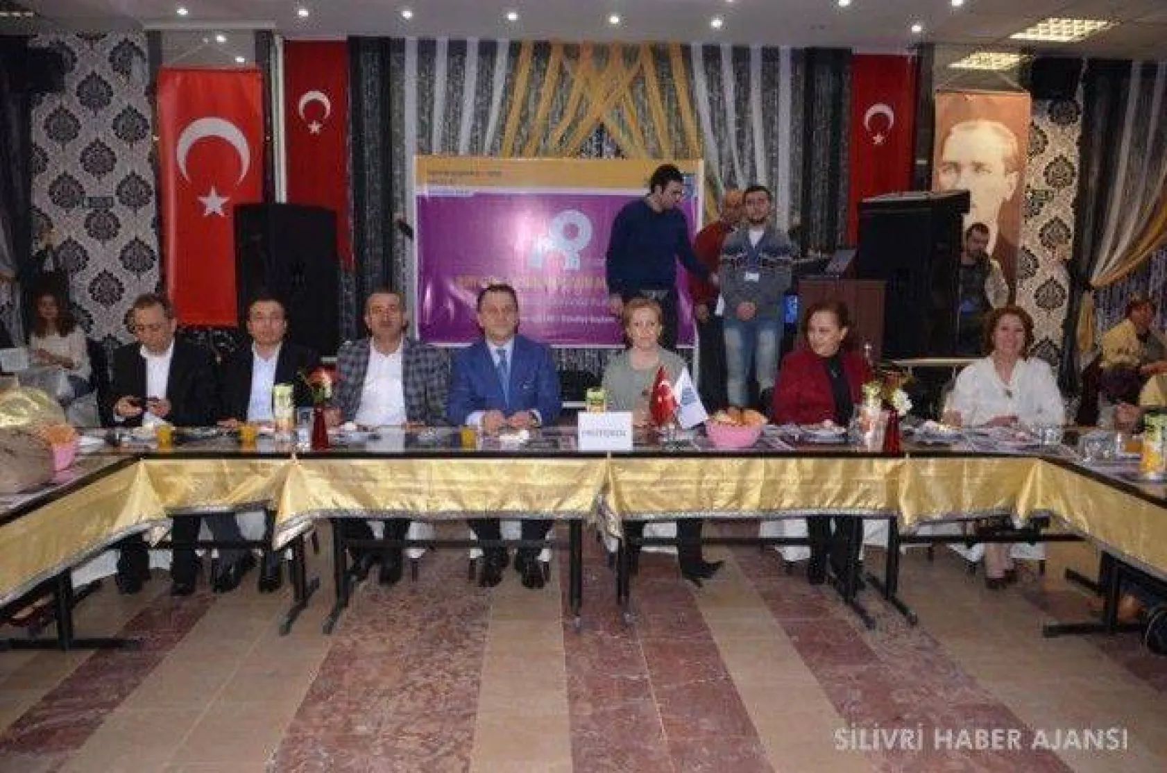 Kadınlar Kahvaltıda Buluştu