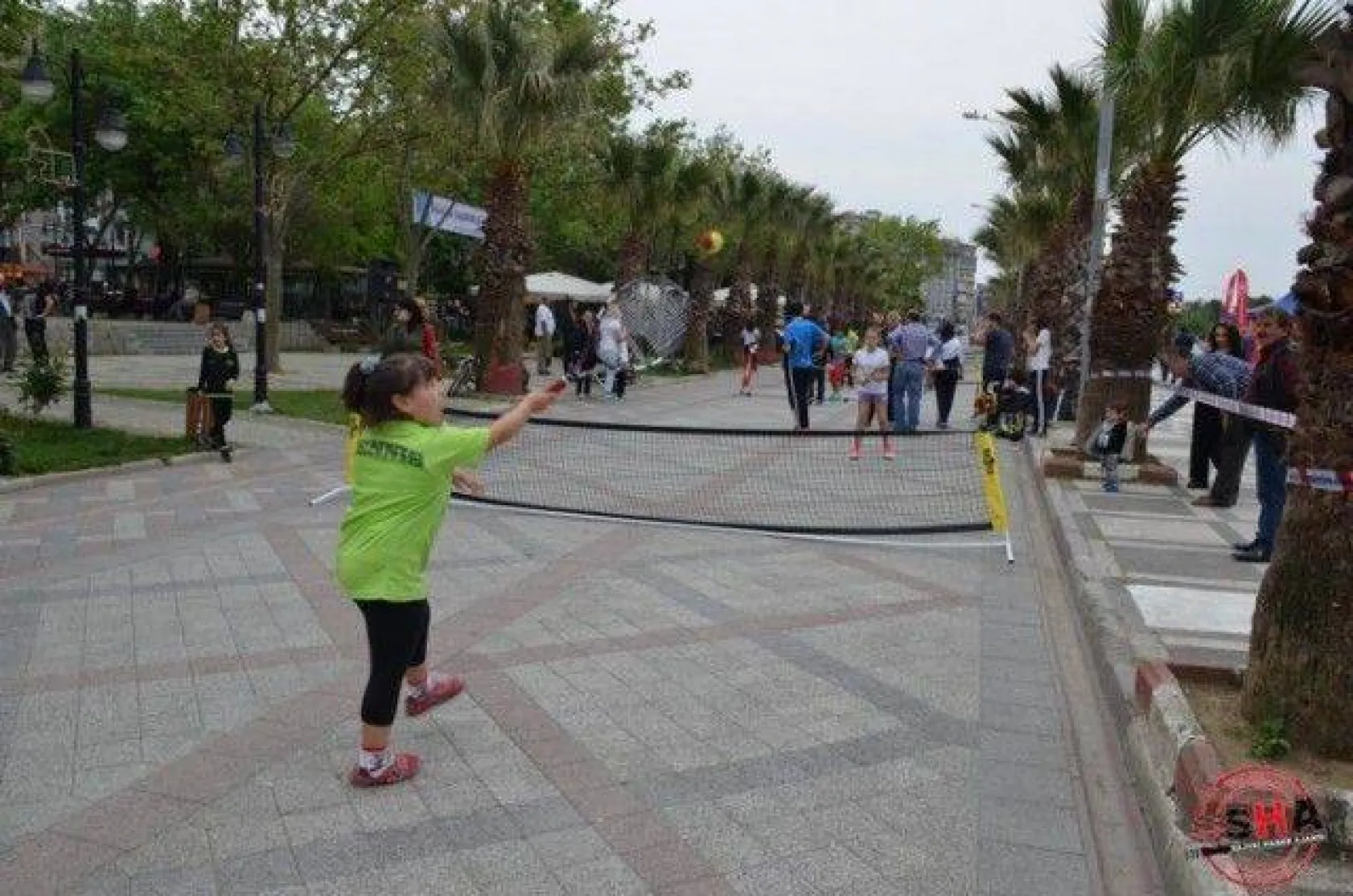 Balkan Tenis Buluşması Gösteri Maçıyla Başladı