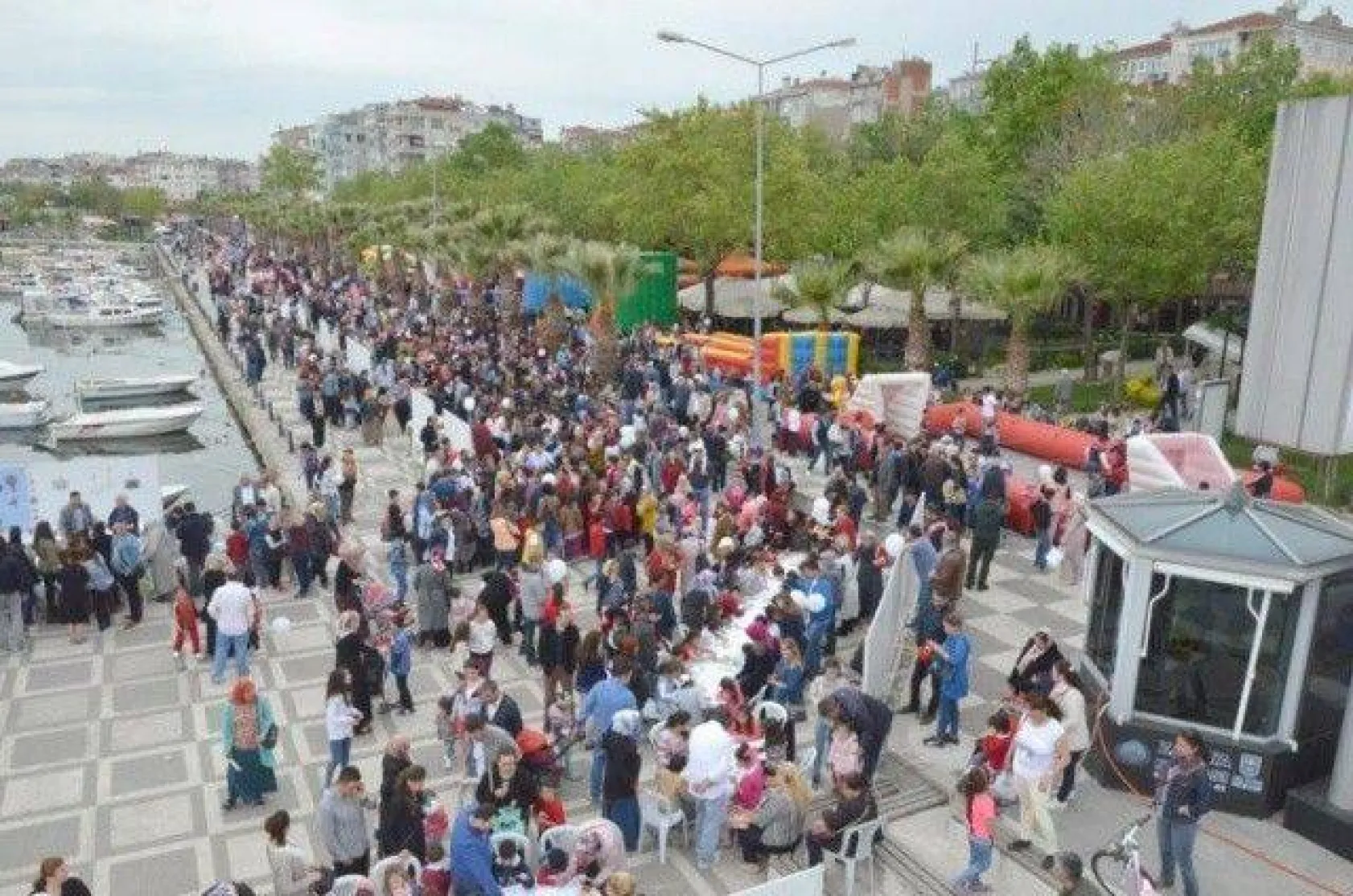 Silivrili Çocuklar Bayramlarını Doyasıya Yaşadı