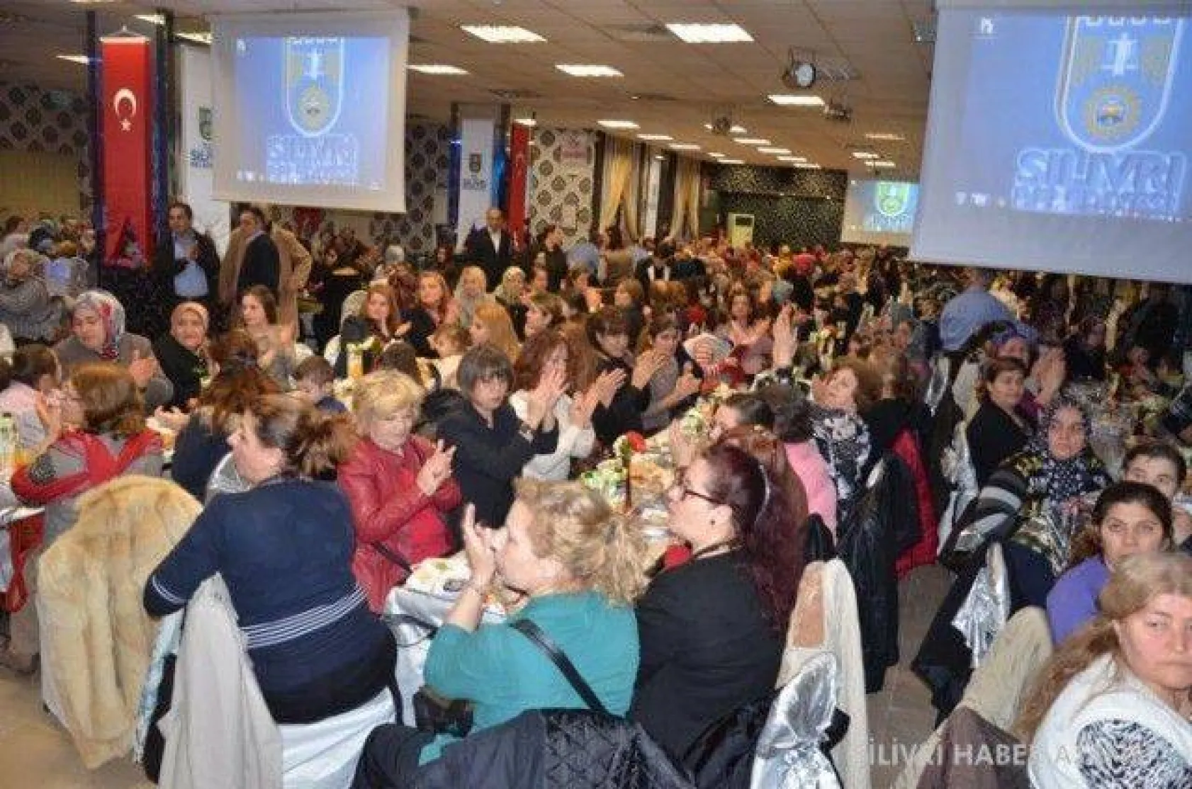 Kadınlar Kahvaltıda Buluştu