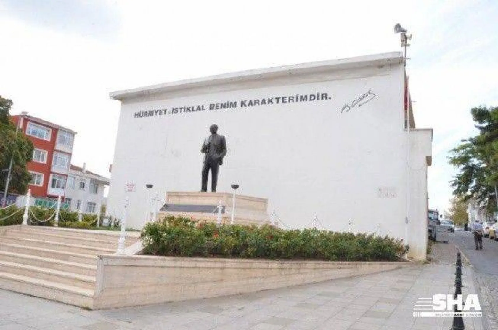 Selimpaşa Meydanında Modern Düzenlemeler