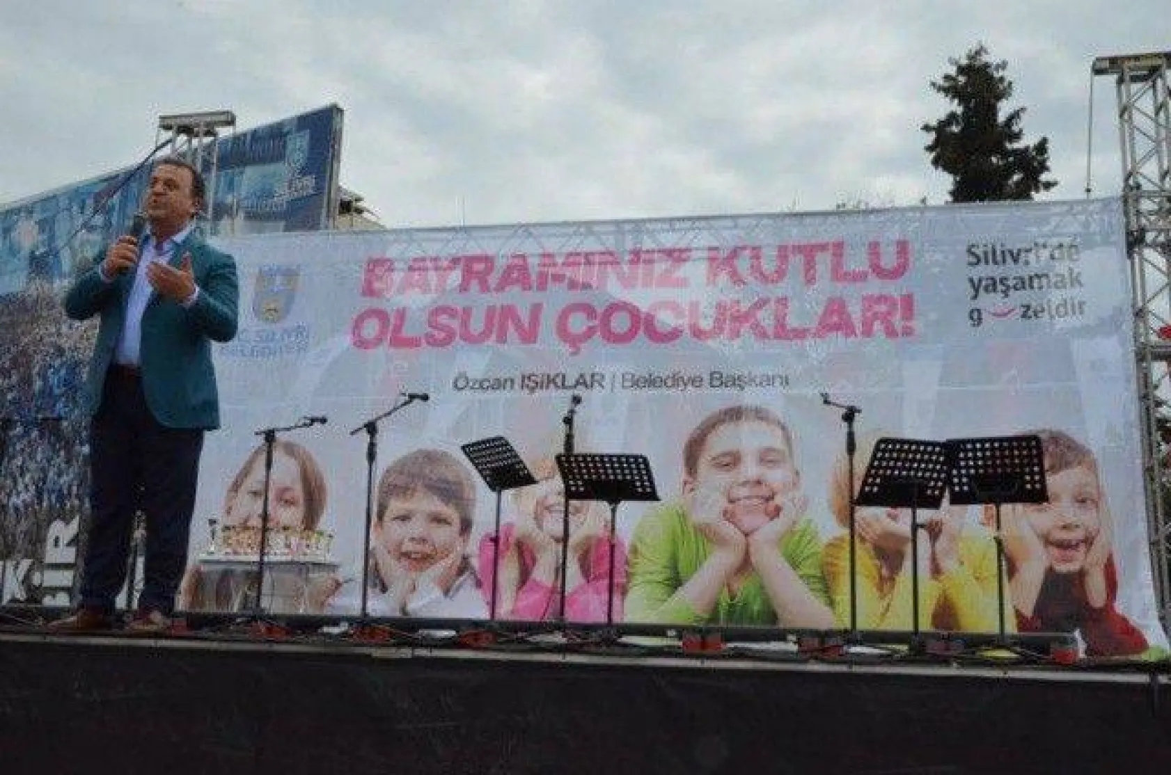 Silivrili Çocuklar Bayramlarını Doyasıya Yaşadı