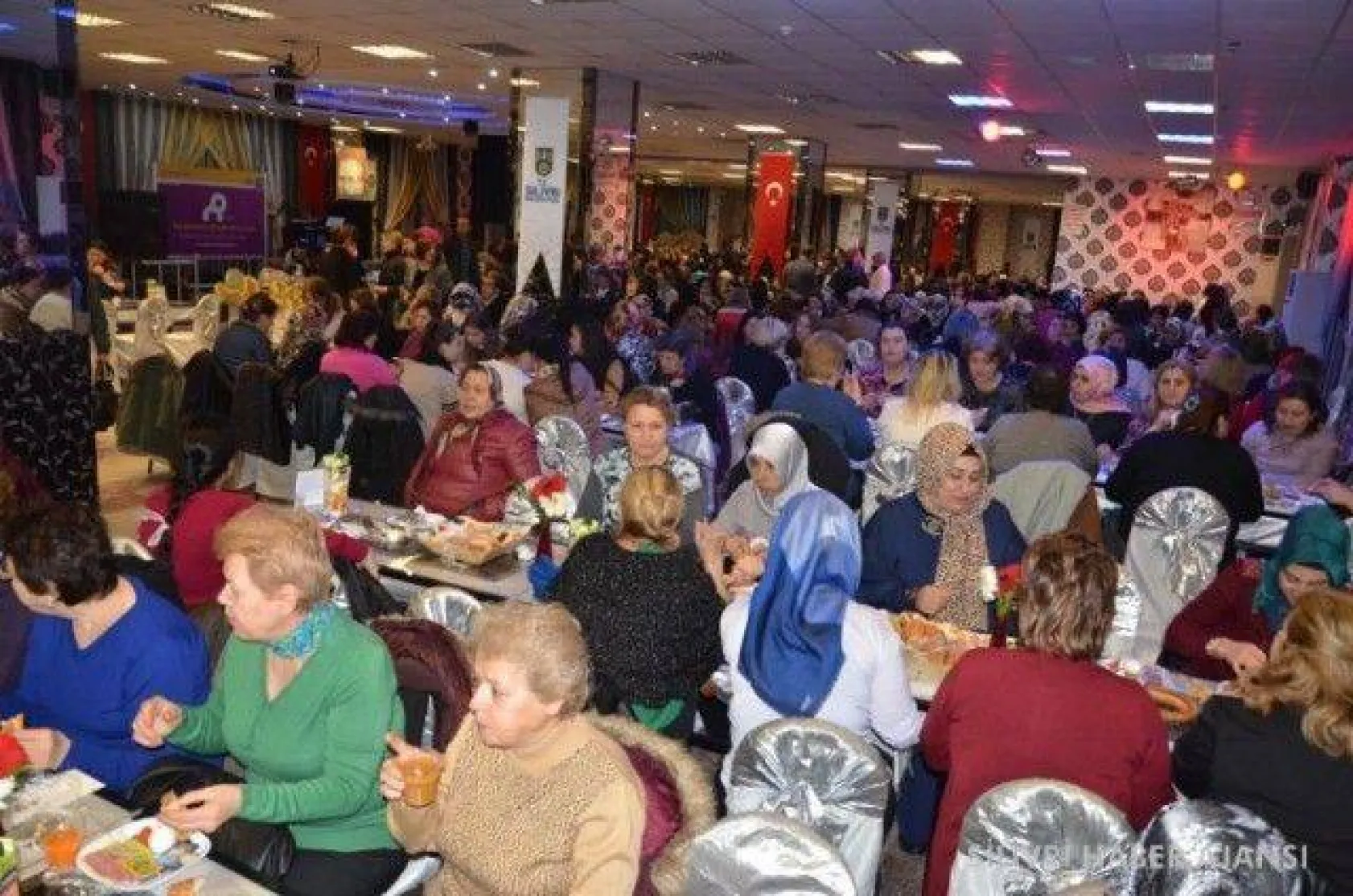 Kadınlar Kahvaltıda Buluştu