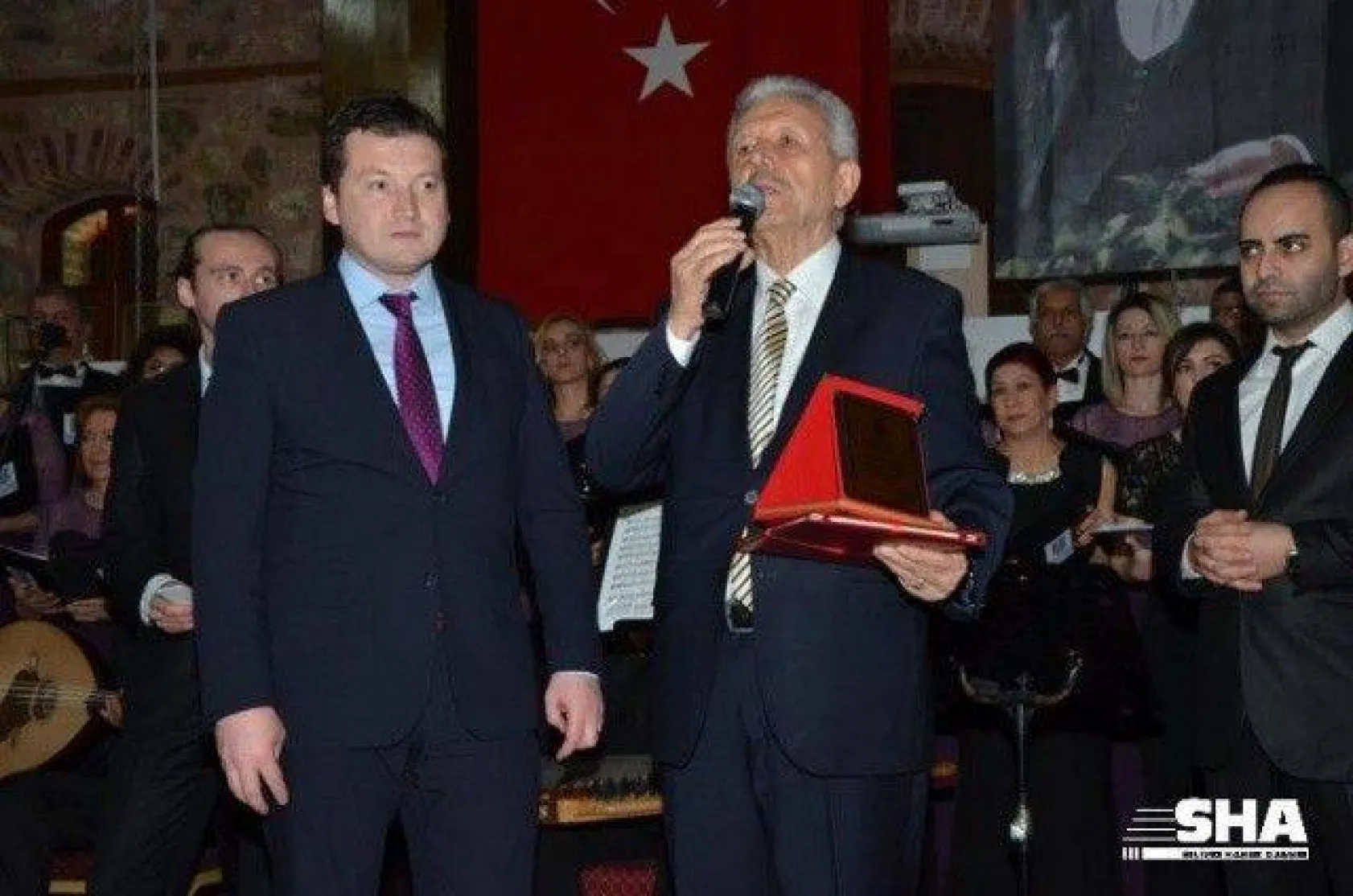 Zeki Müren Şarkılarıyla Anıldı