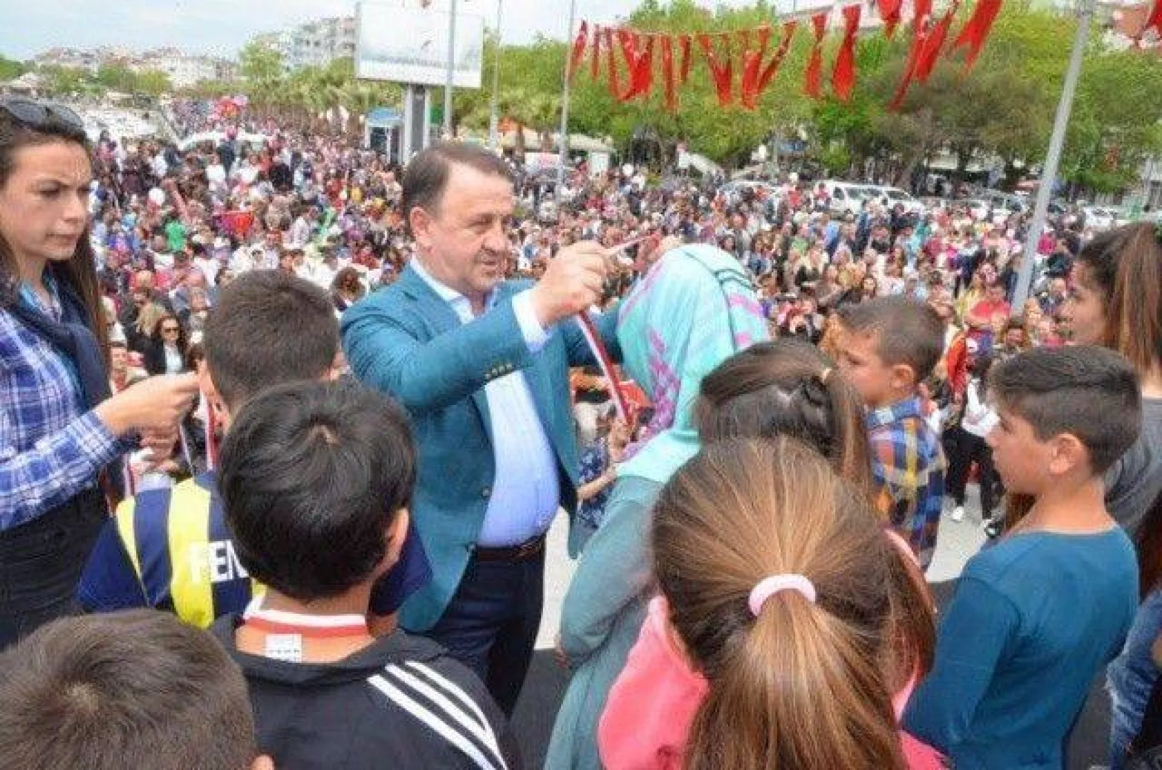 Silivrili Çocuklar Bayramlarını Doyasıya Yaşadı