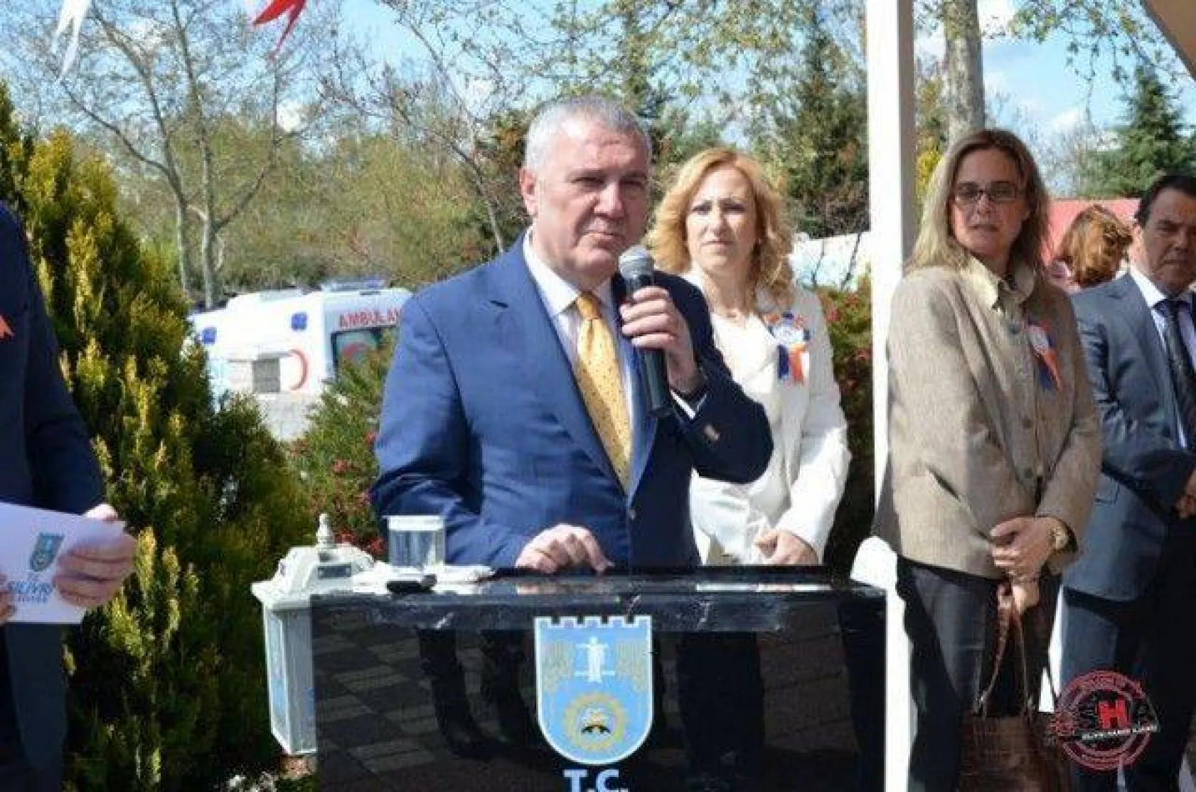 Tekerlekli Sandalyeler Sahiplerine Teslim Edildi