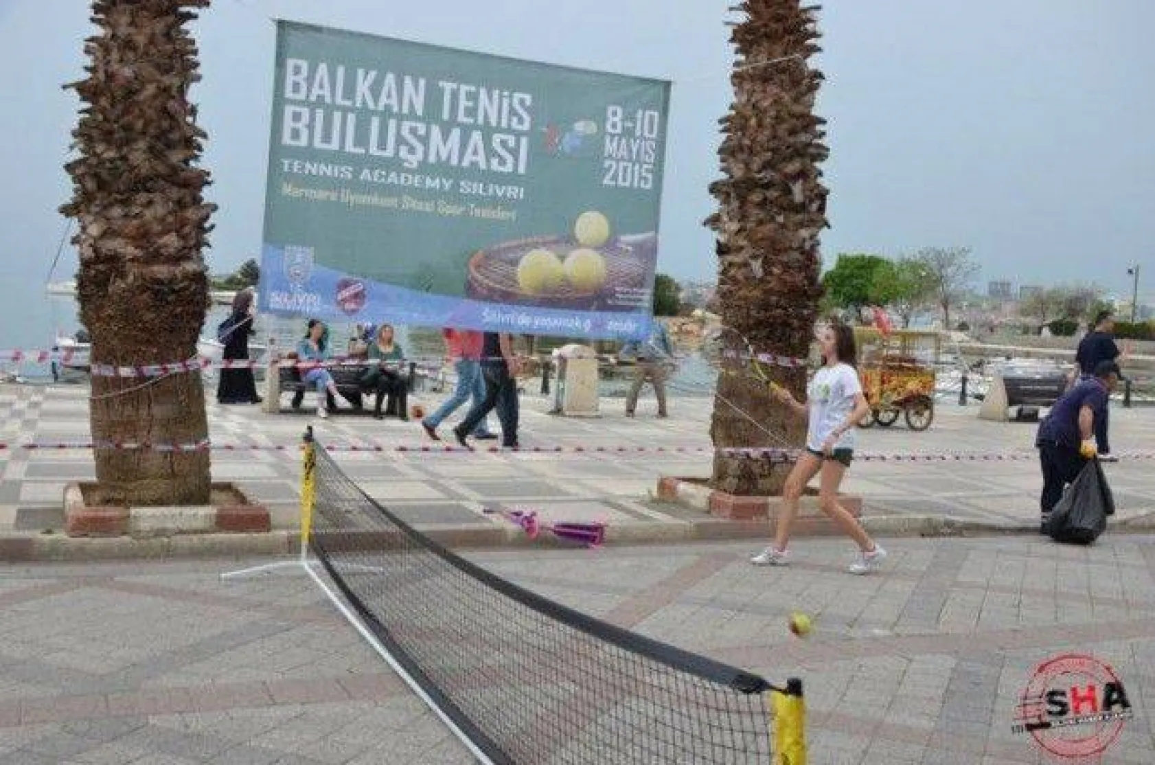 Balkan Tenis Buluşması Gösteri Maçıyla Başladı