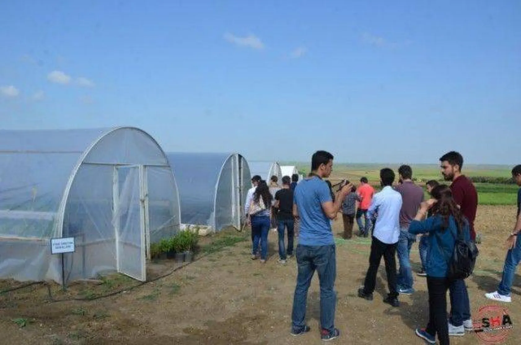 Üniversite Öğrencileri Tarım Üretim Merkezini İnceledi