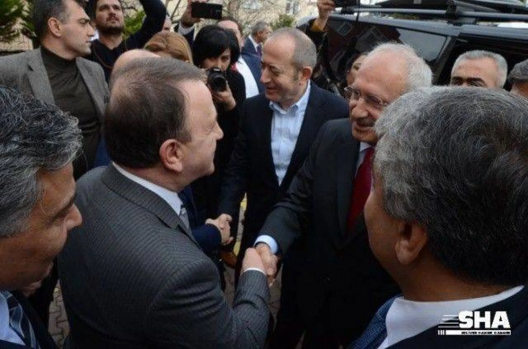 Işıklar Mutlu İnsan Projesini Anlattı