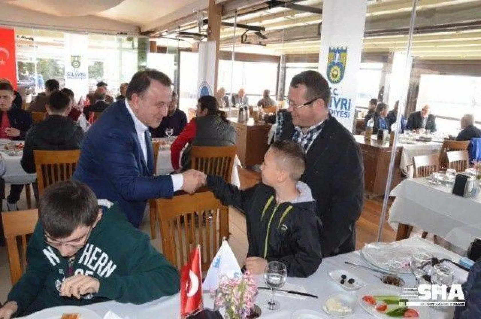 Esnaflıkta 40 Yılını Dolduranlara Plaket Verildi