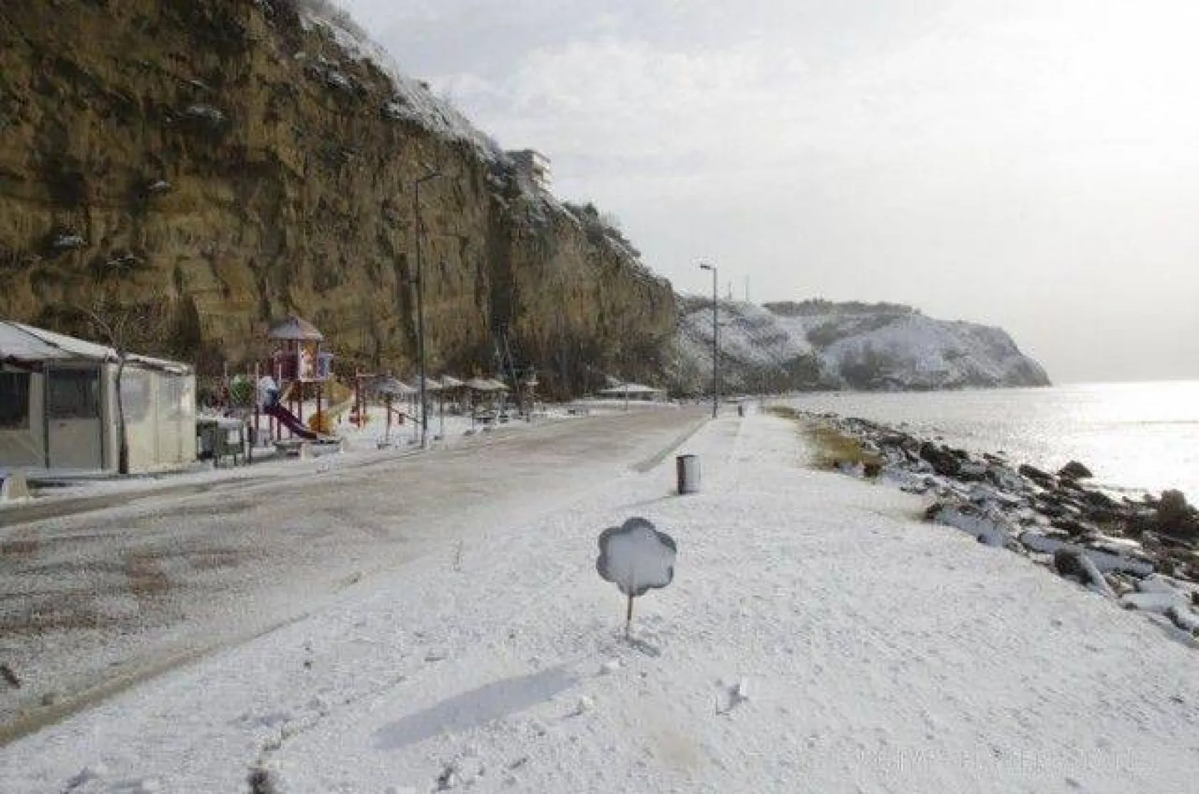 Silivri Beyaza Büründü