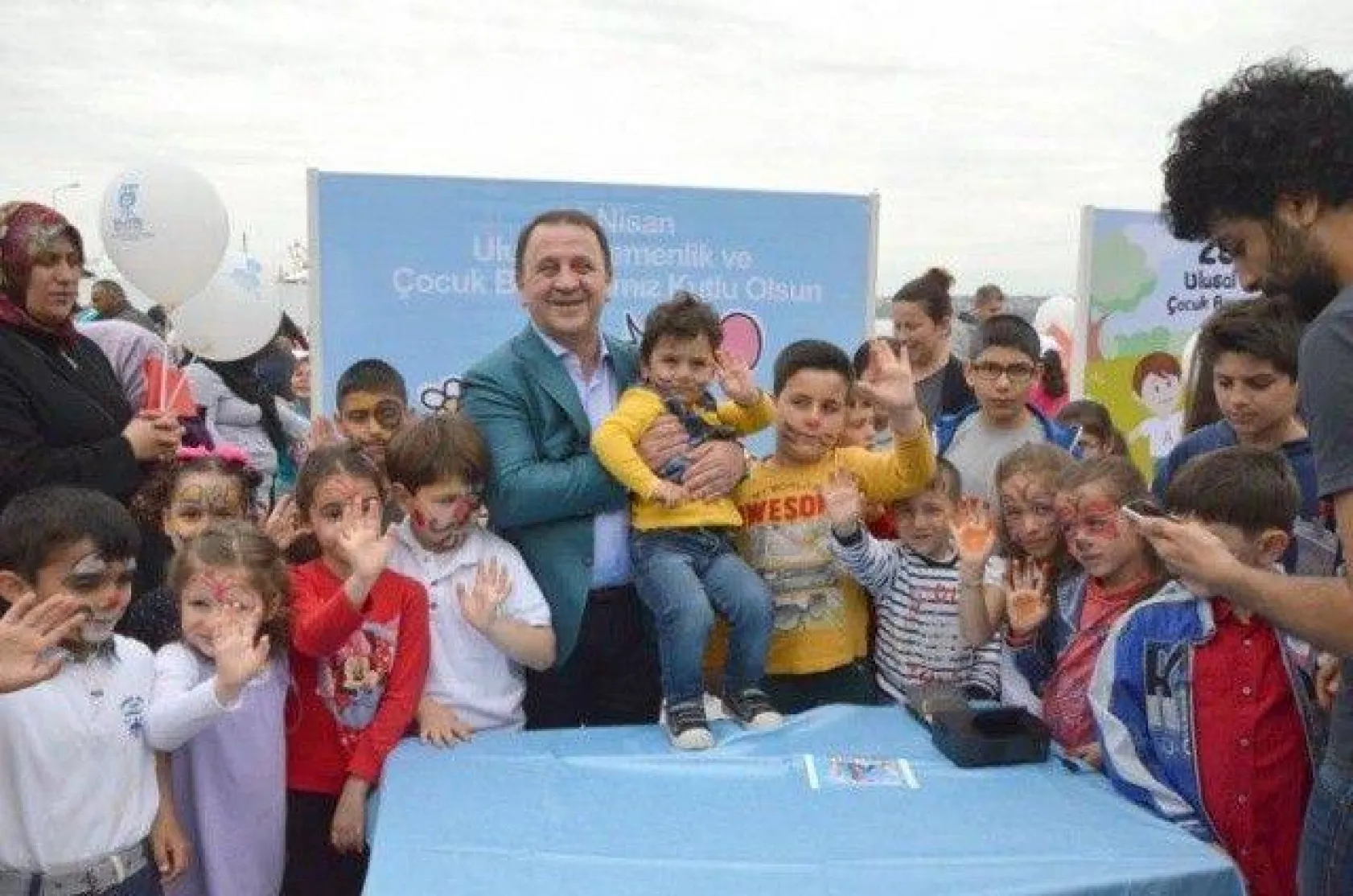 Silivrili Çocuklar Bayramlarını Doyasıya Yaşadı