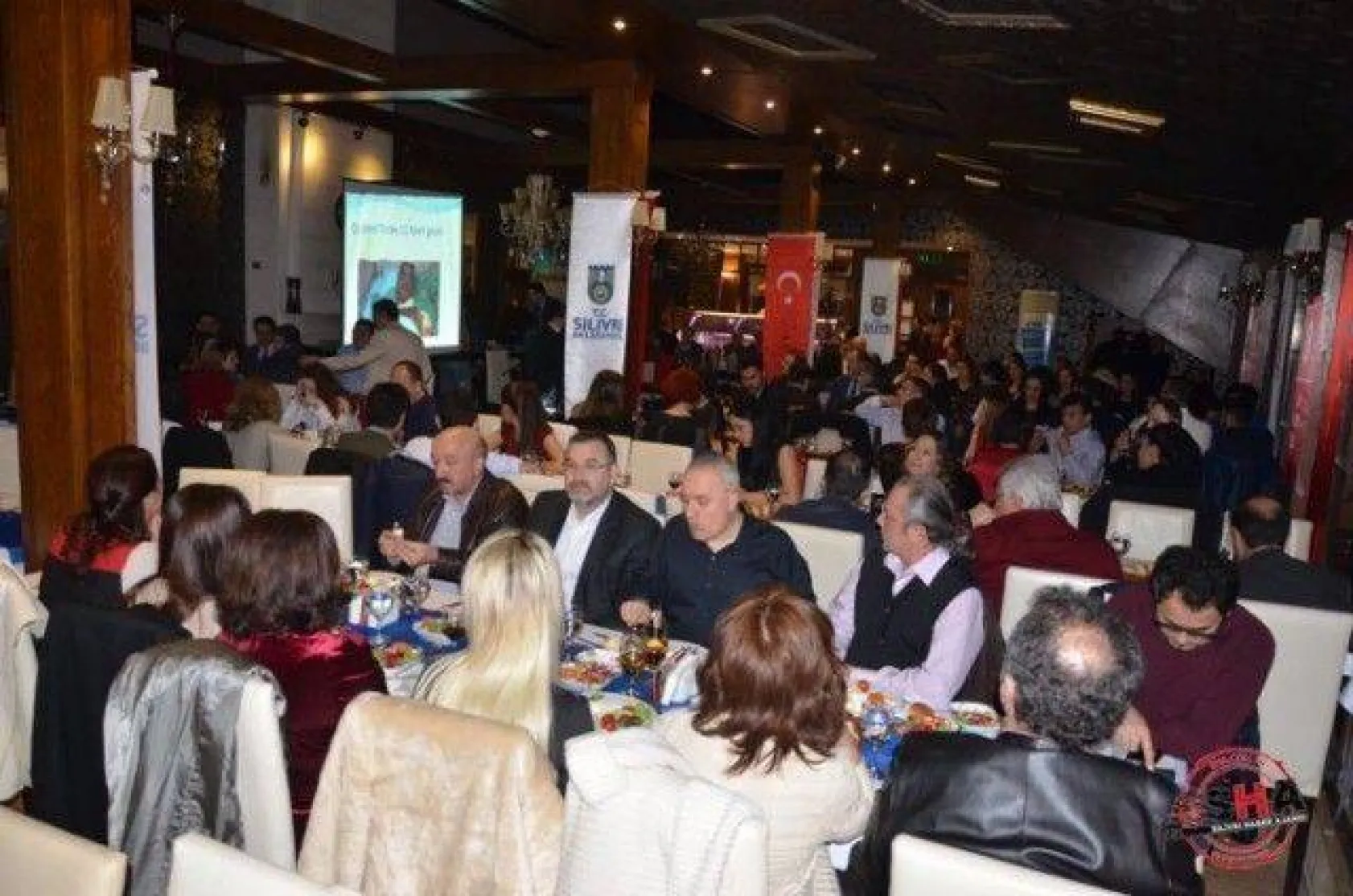 Işıklar Hekimlerle Yemekte Buluştu