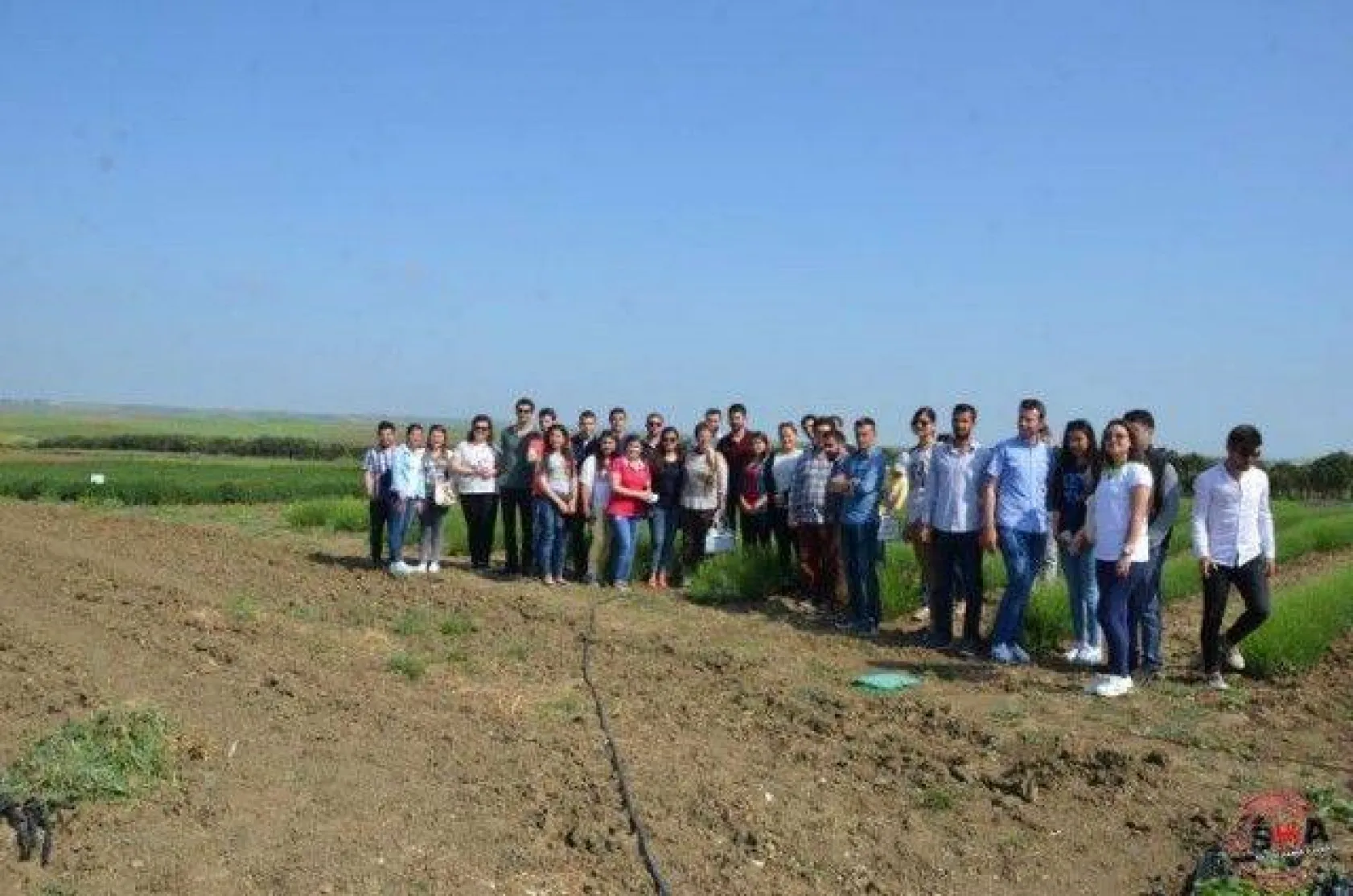 Üniversite Öğrencileri Tarım Üretim Merkezini İnceledi