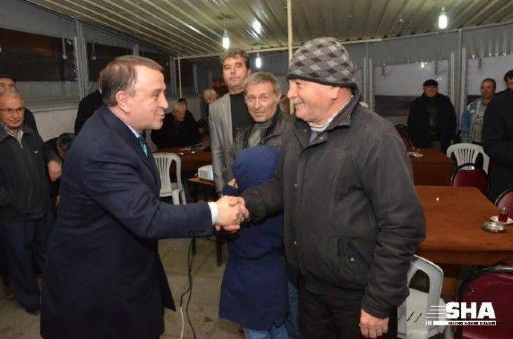 Işıklar ve Ekibi Ortaköy'deydi