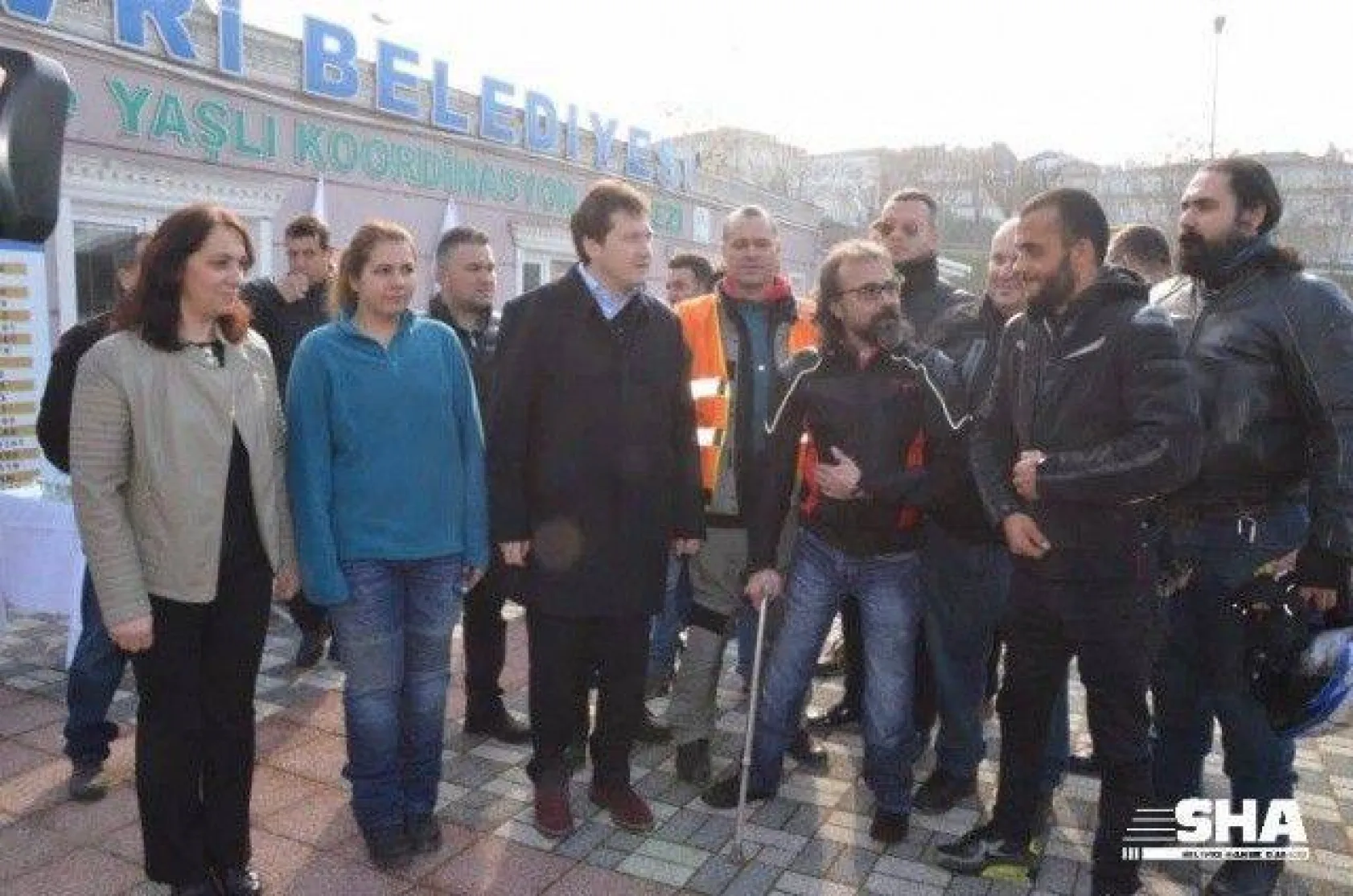 Motosiklet Kulübünden Örnek Yardım