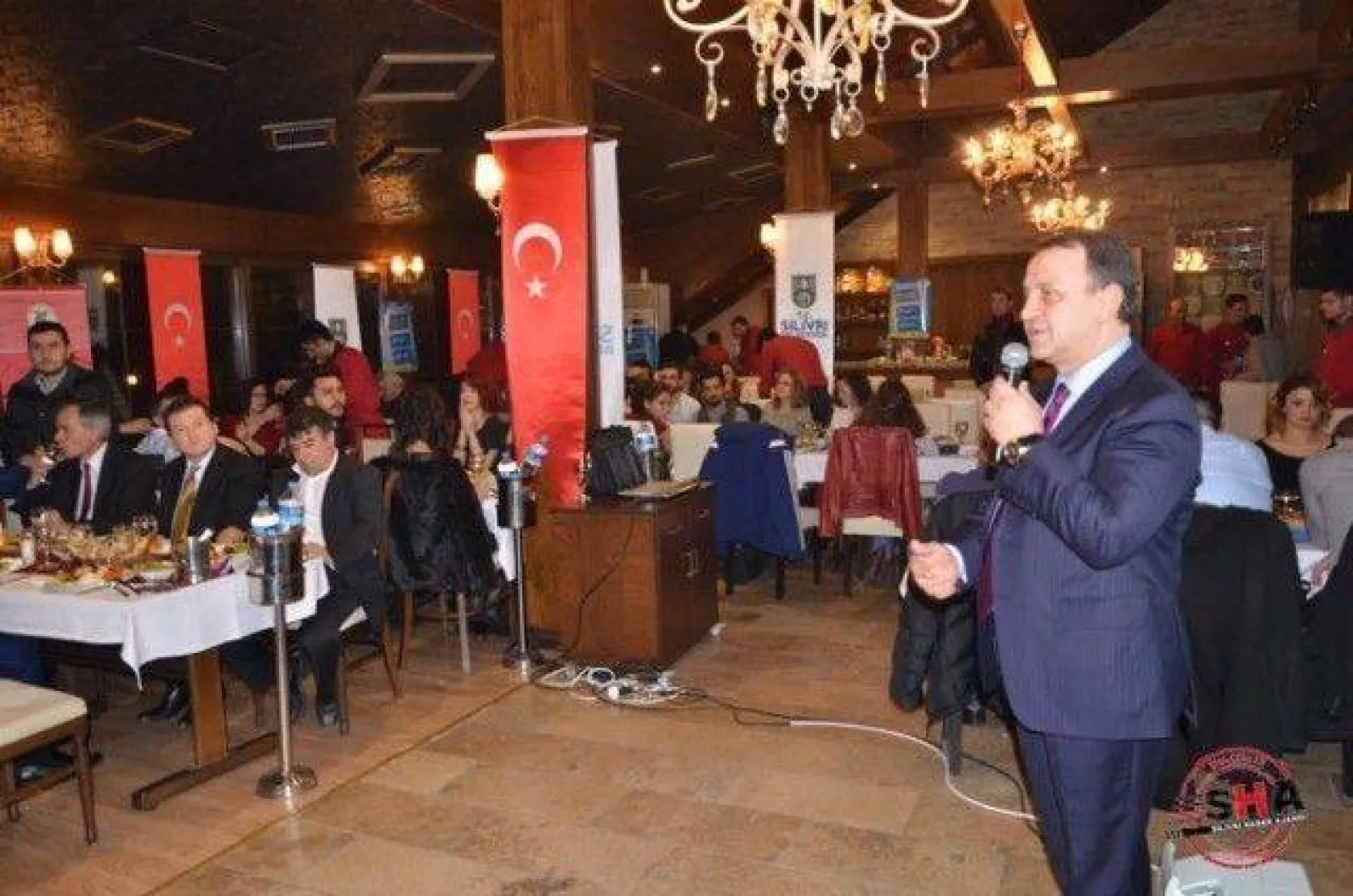 Işıklar Hekimlerle Yemekte Buluştu