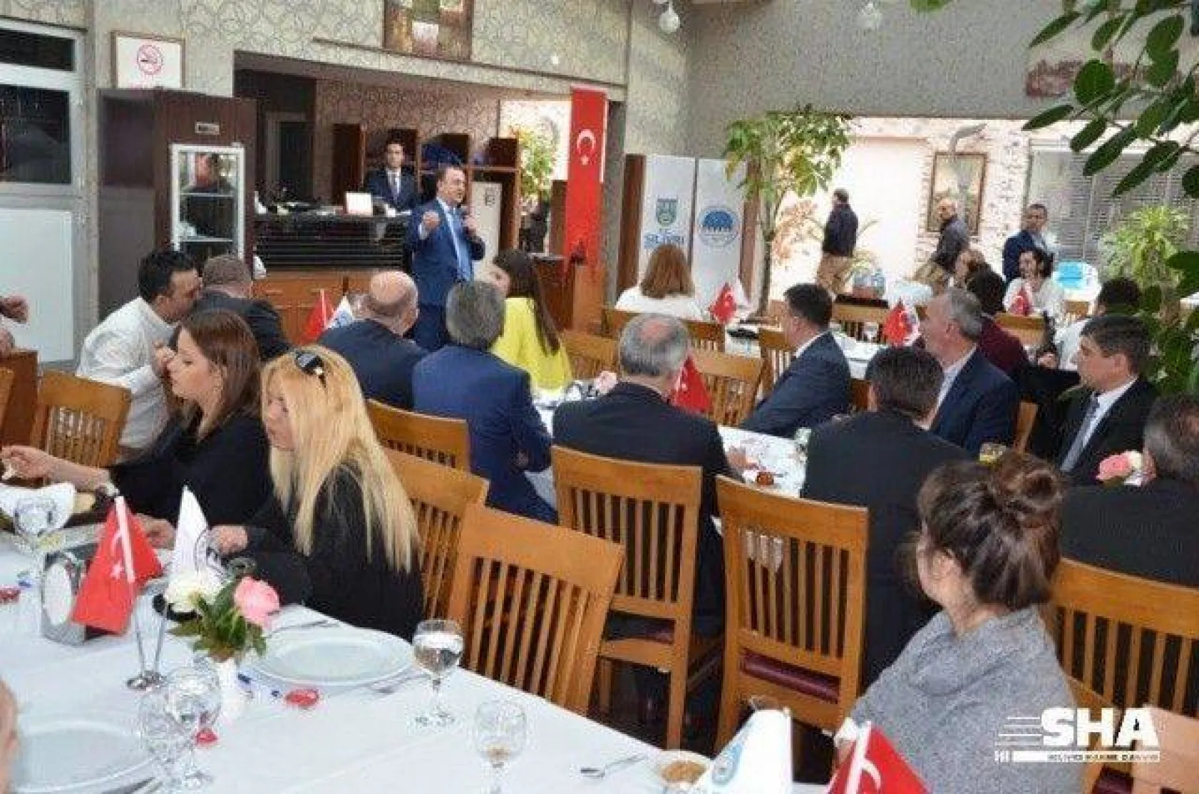 Kadın Kuaförleri Işıklar İle Biraraya Geldi