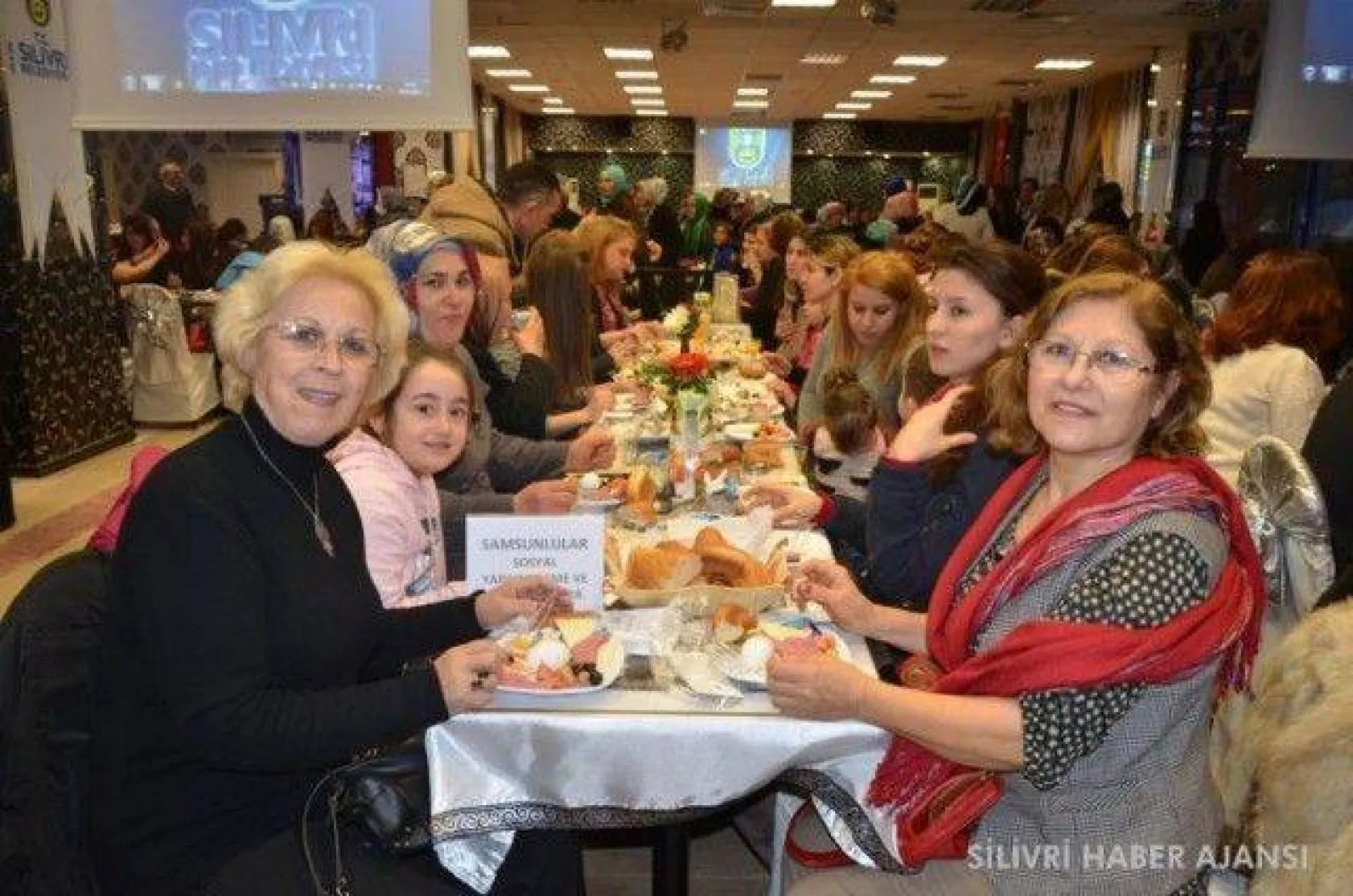 Kadınlar Kahvaltıda Buluştu