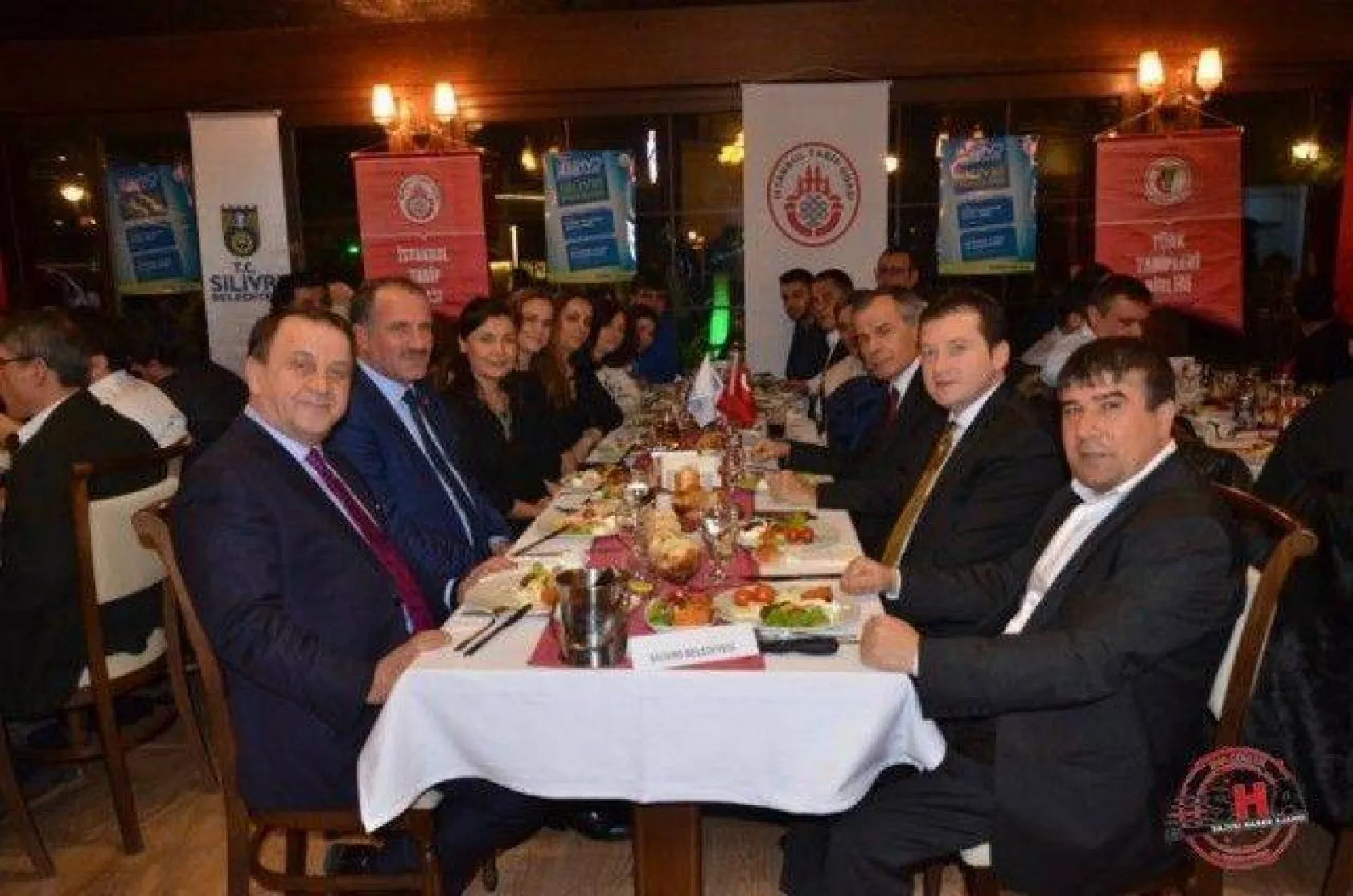 Işıklar Hekimlerle Yemekte Buluştu