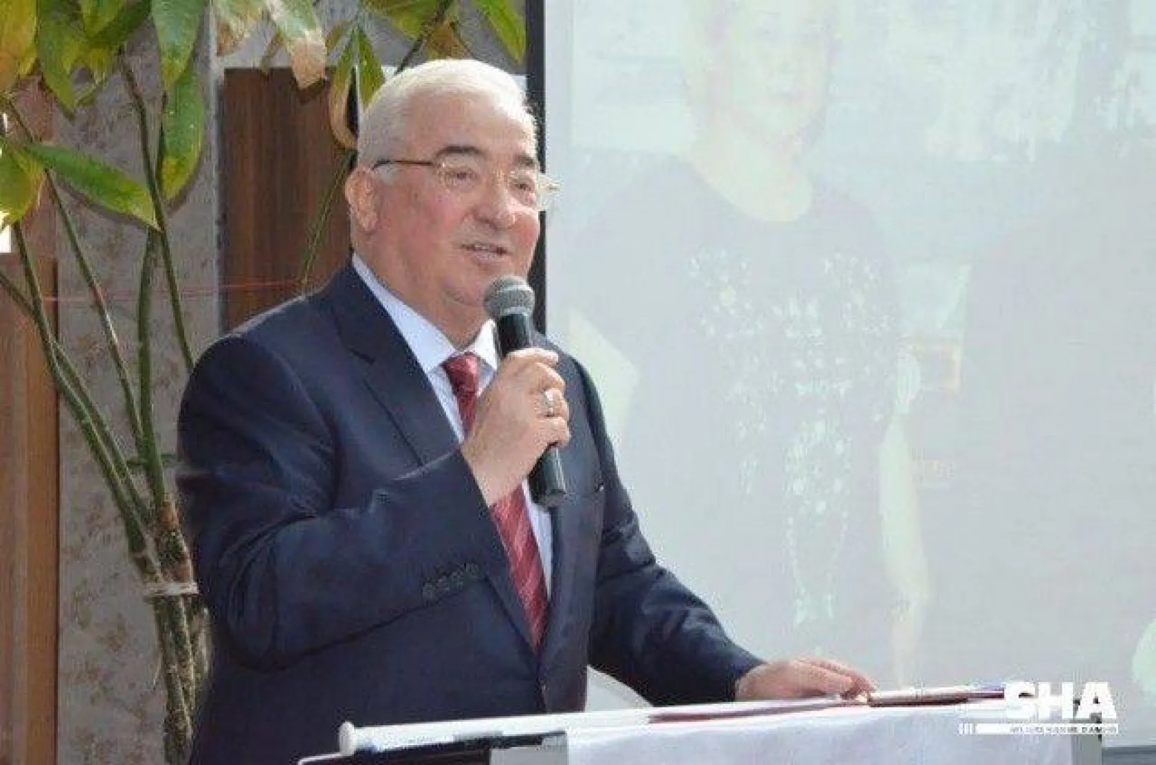 Esnaflıkta 40 Yılını Dolduranlara Plaket Verildi