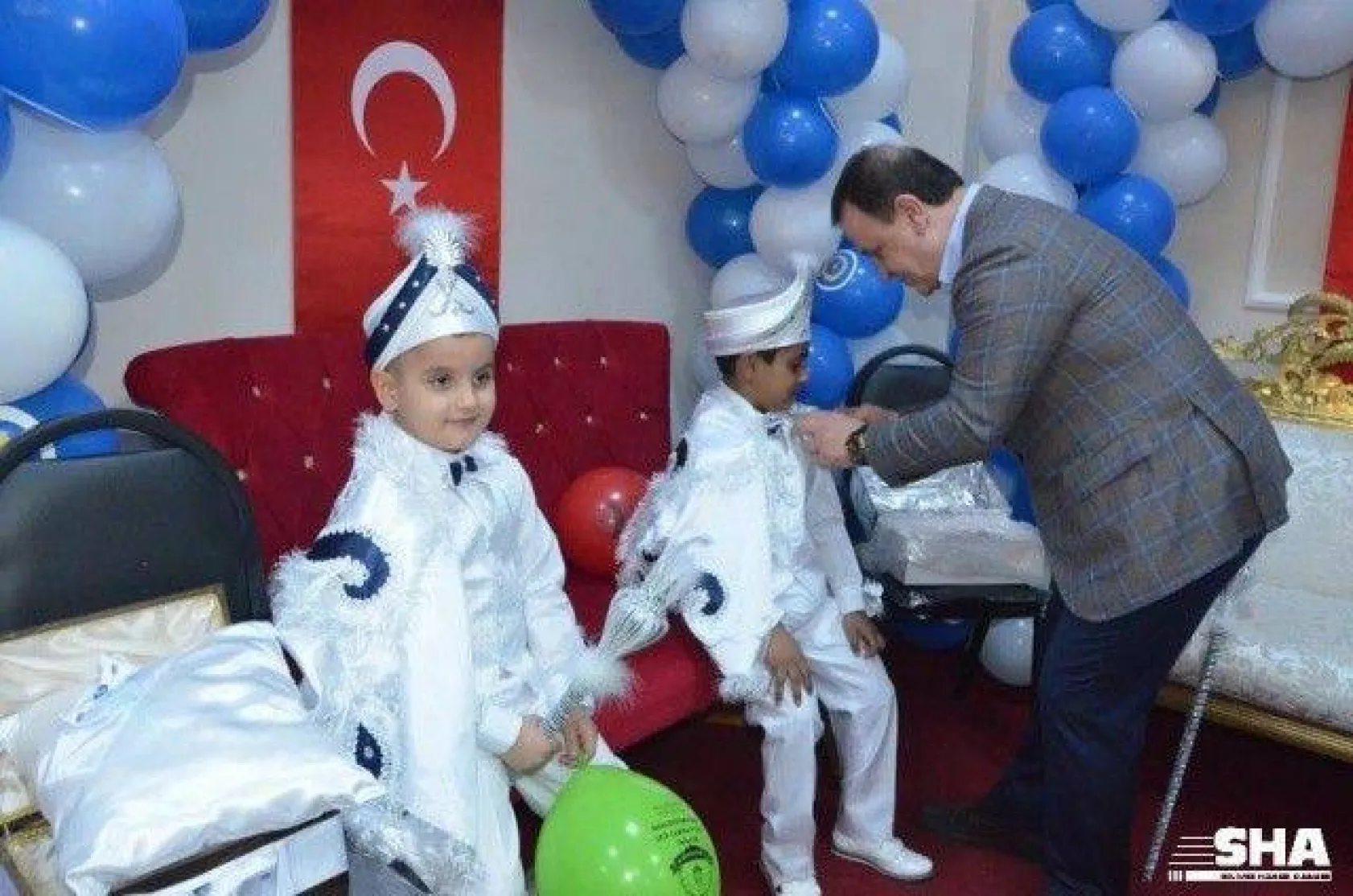 Alipaşa'da çok amaçlı salon hizmete açıldı