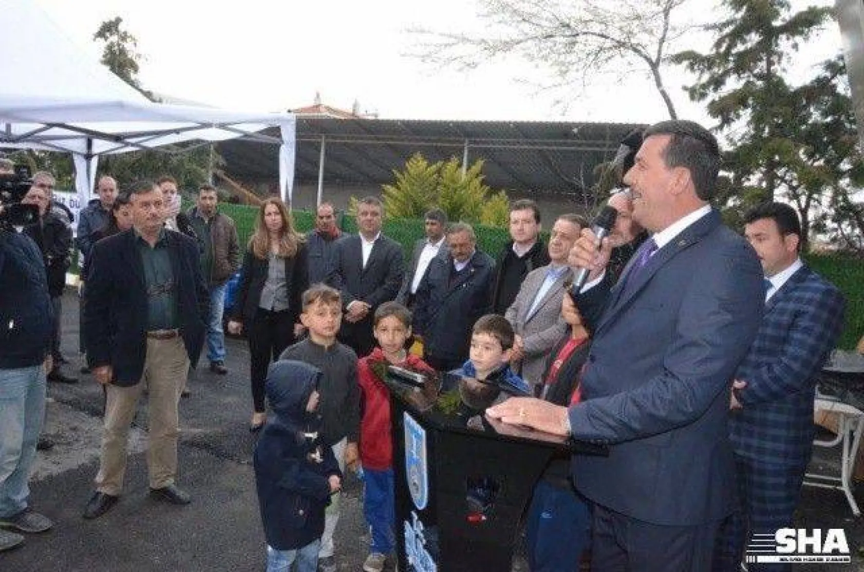 Alipaşa'da çok amaçlı salon hizmete açıldı