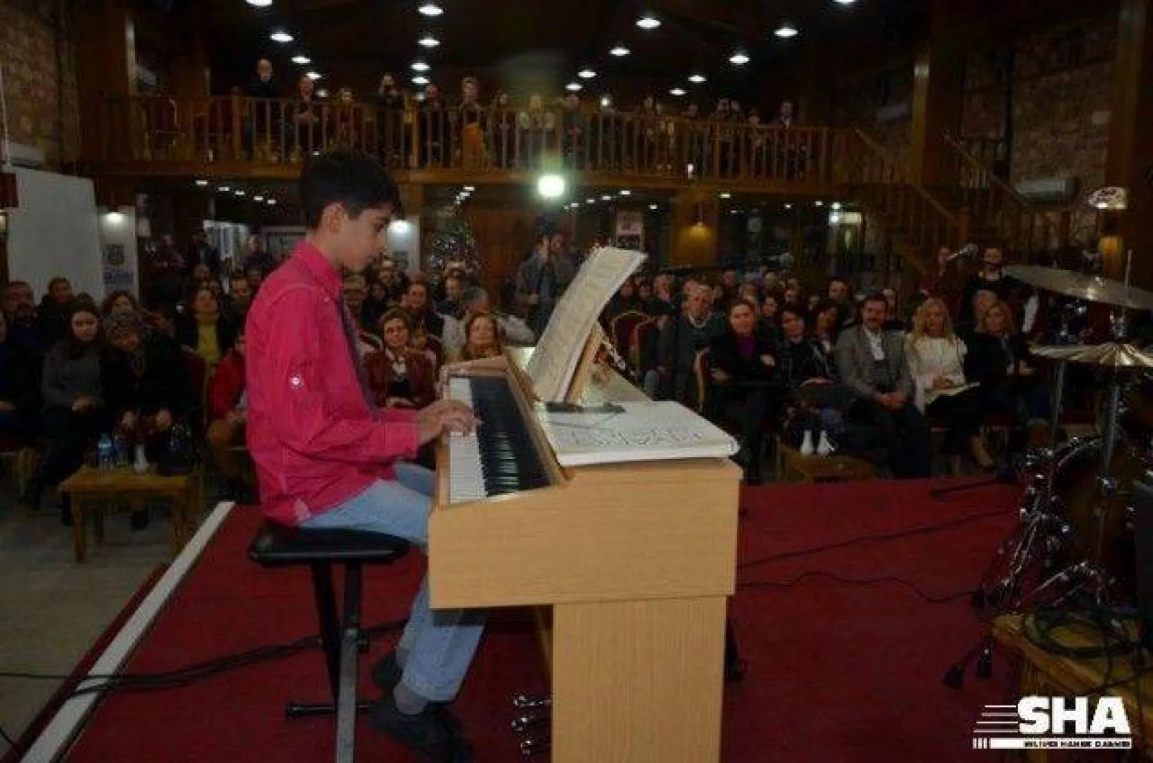 Alkışlar Minik parmaklara