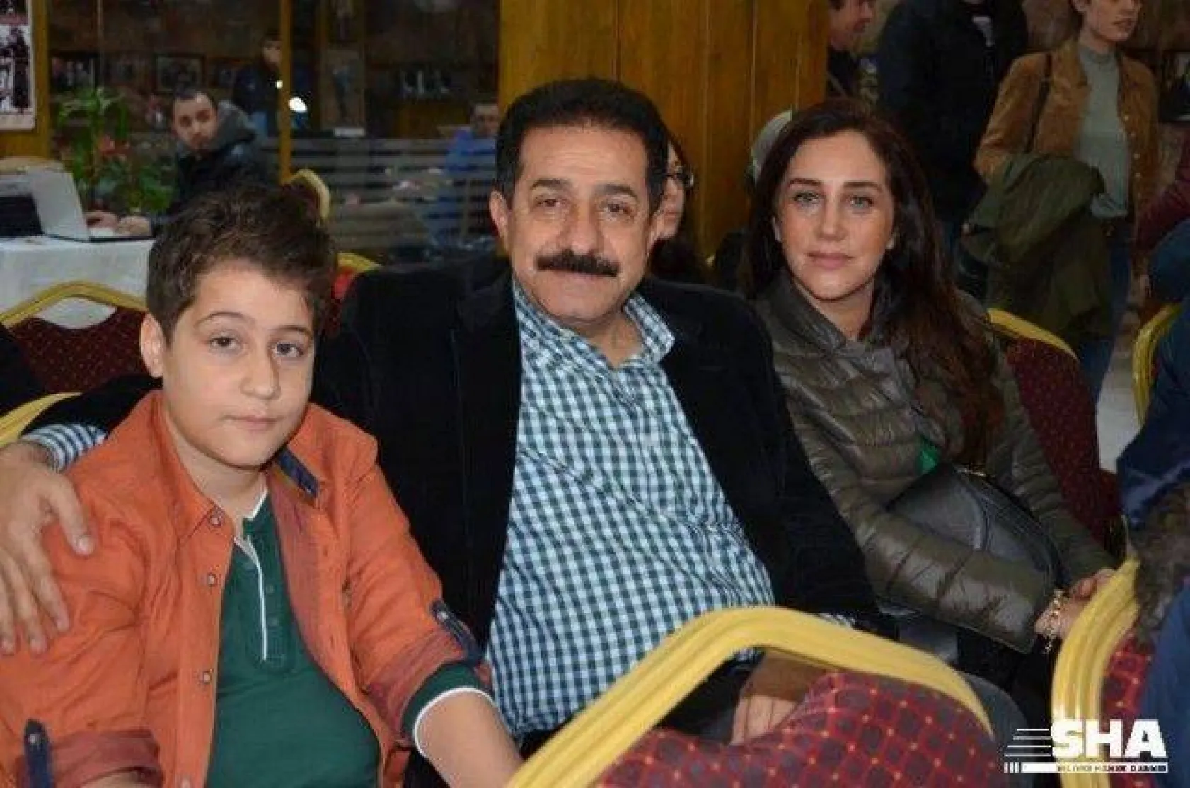 Alkışlar Minik parmaklara