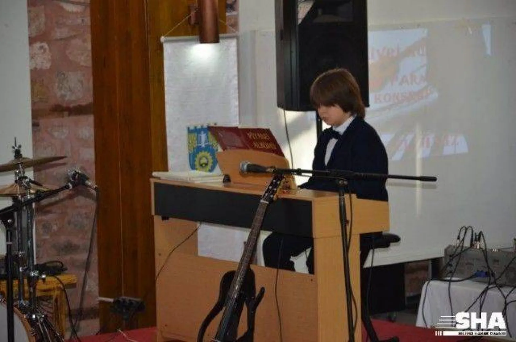 Alkışlar Minik parmaklara