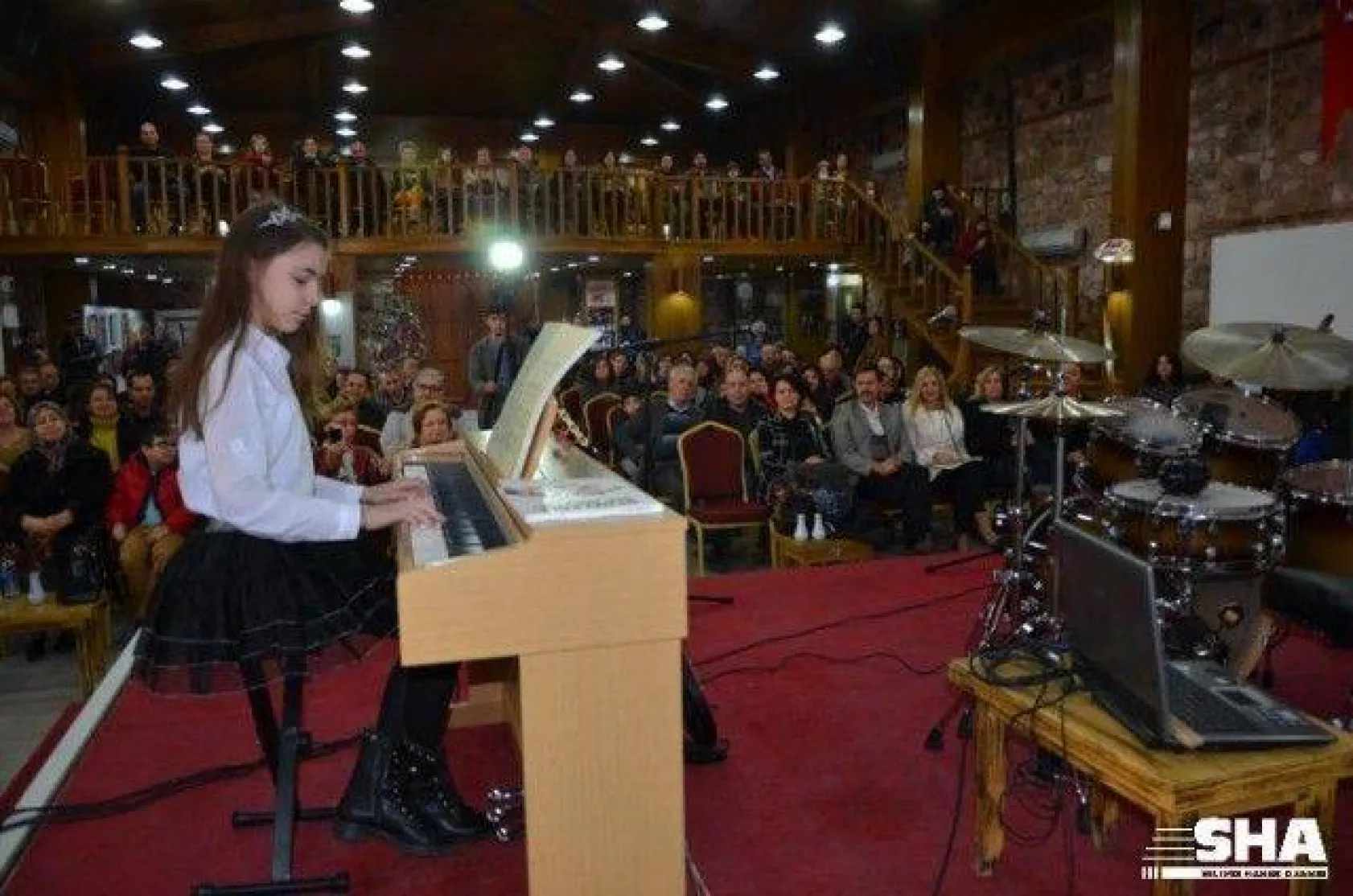 Alkışlar Minik parmaklara