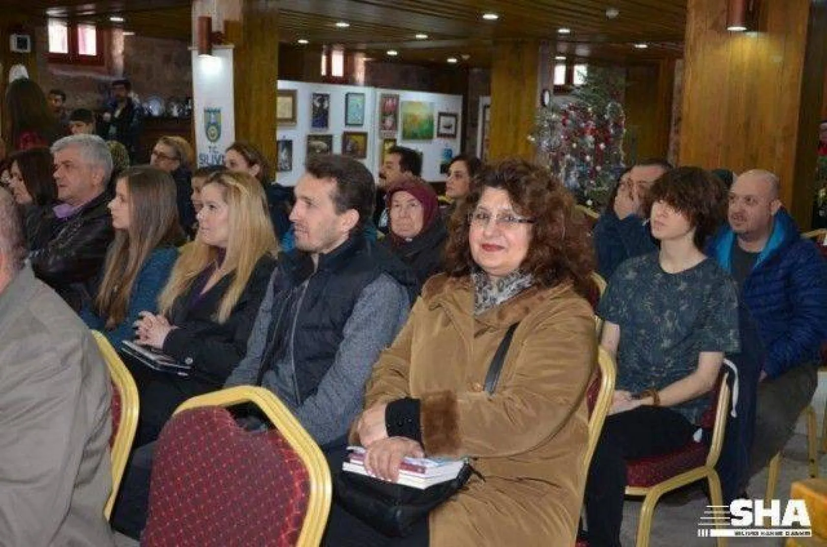 Alkışlar Minik parmaklara