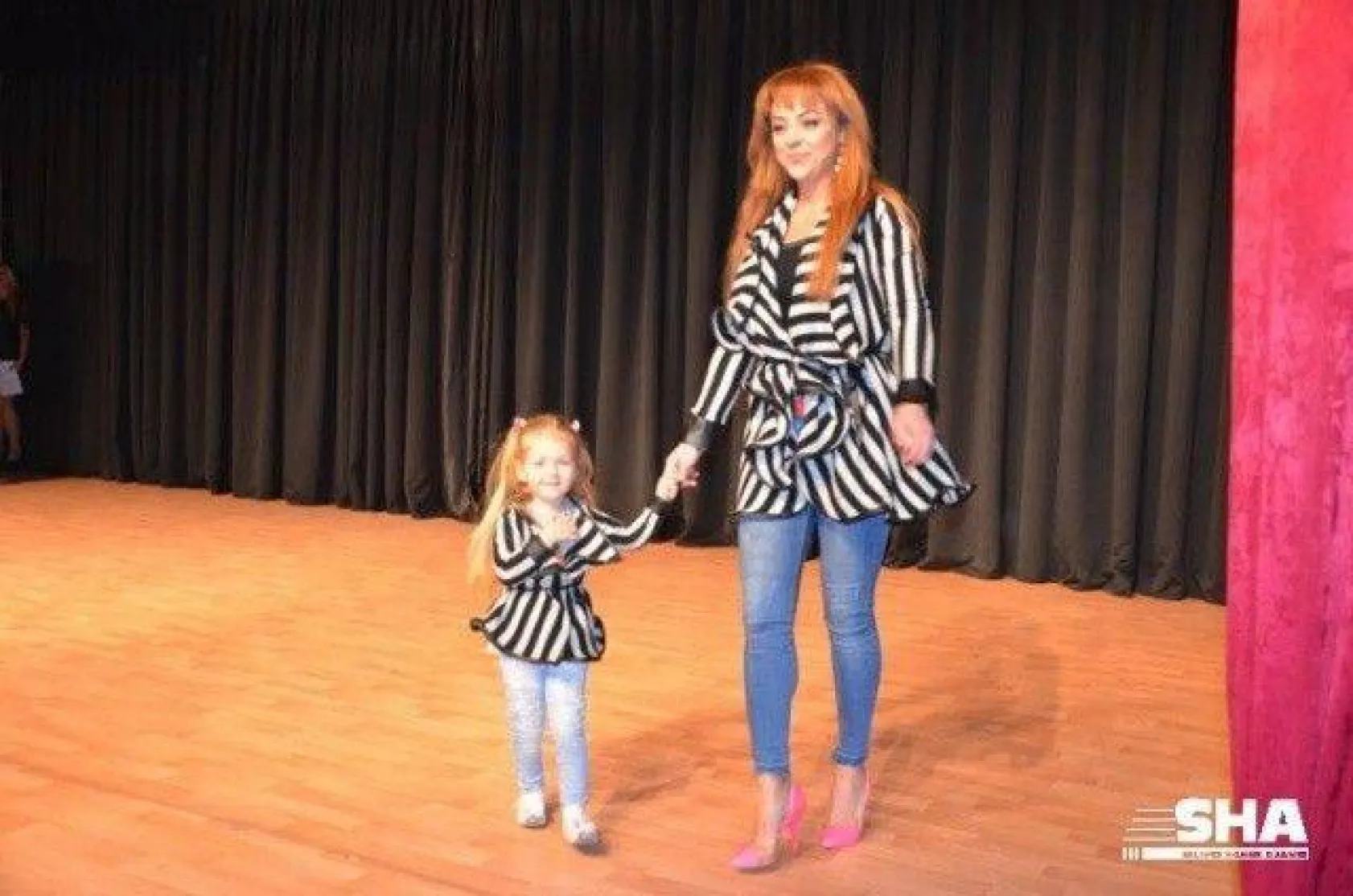 Anne kız aşkına yoğun ilgi