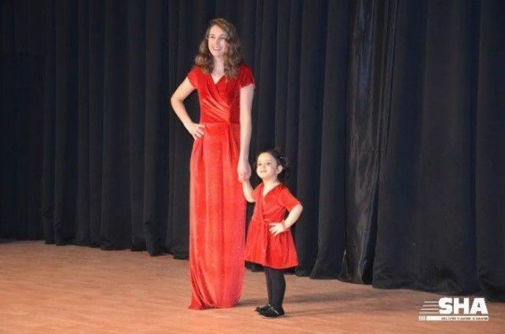 Anne kız aşkına yoğun ilgi