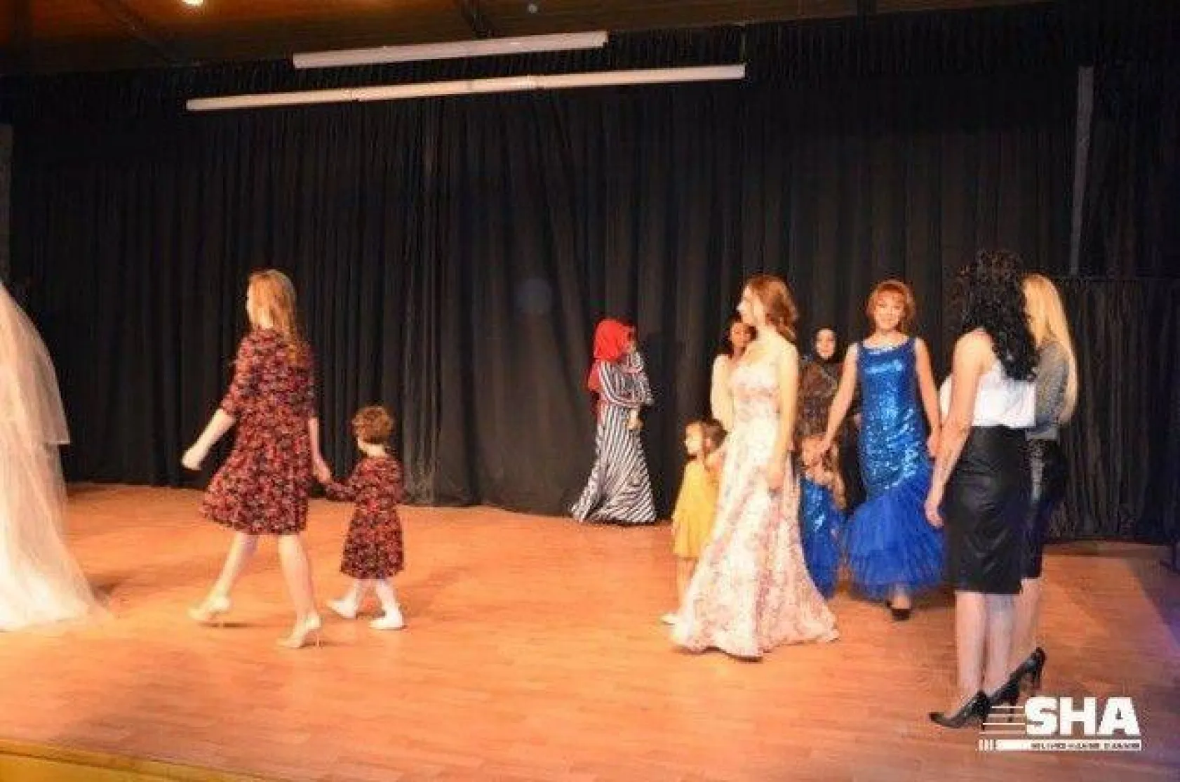 Anne kız aşkına yoğun ilgi