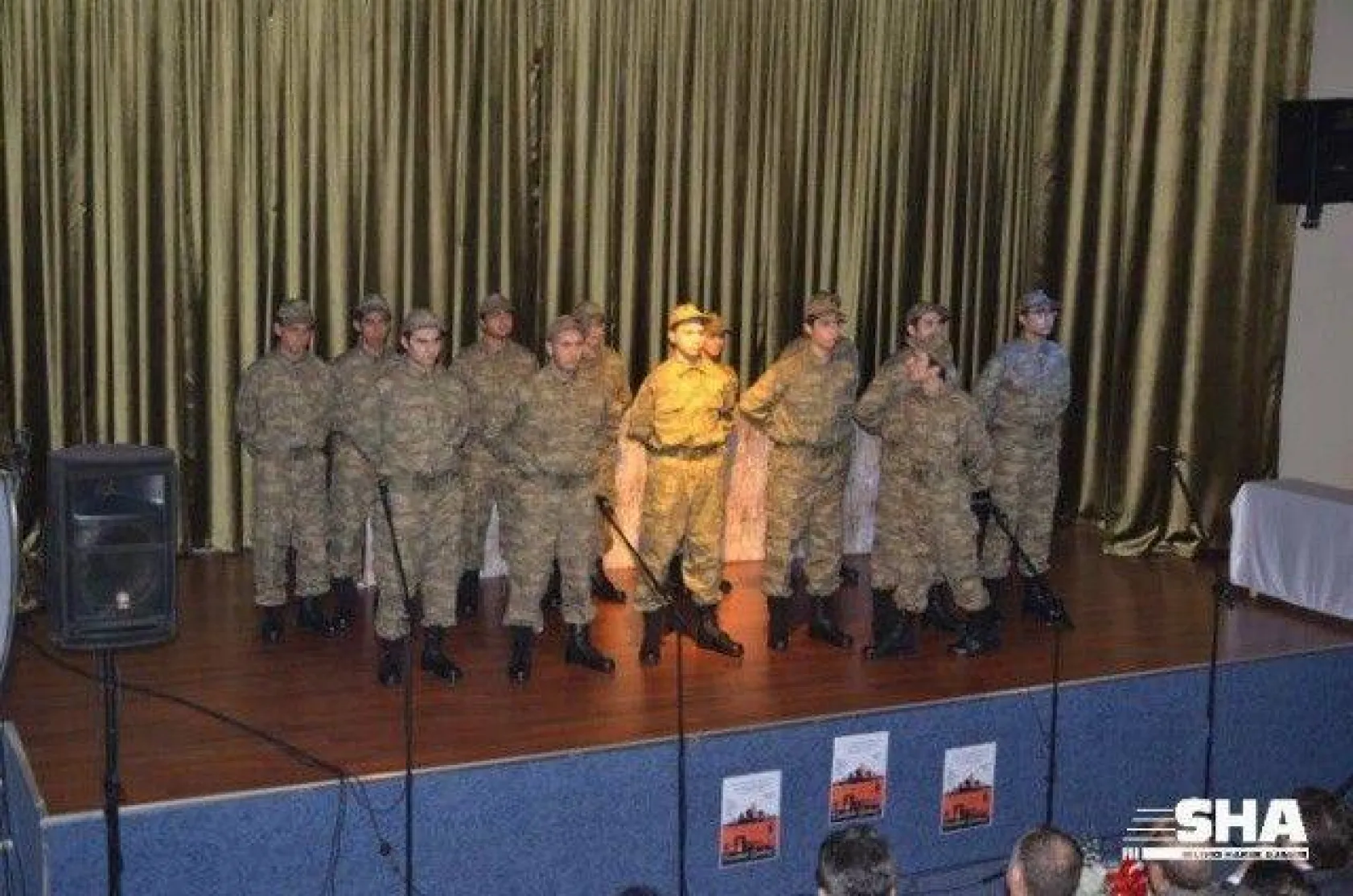 Asım'ın nesli hem ağladı hem ağlattı