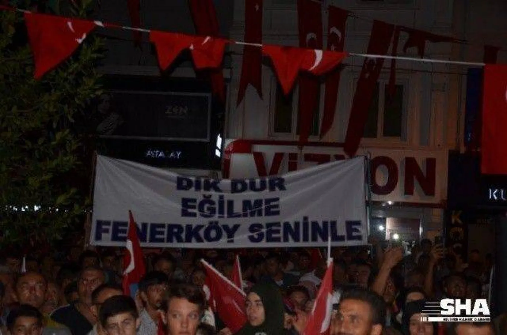 Başkan Topbaş, Silivri'de Demokrasi nöbetine katıldı