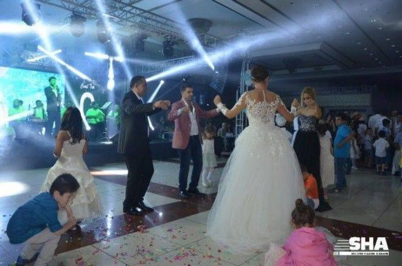 Cemil Tan erkekliğe ilk adımını attı (Foto Galeri)