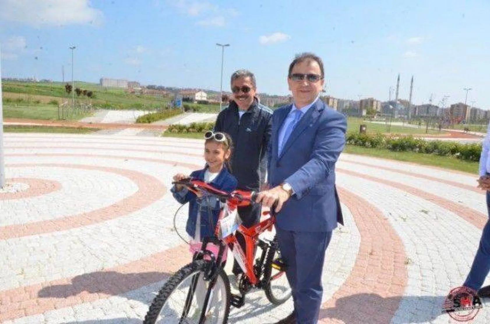 Çocuklar Cumhuriyet Parkı'nda Pedal Çevirdi